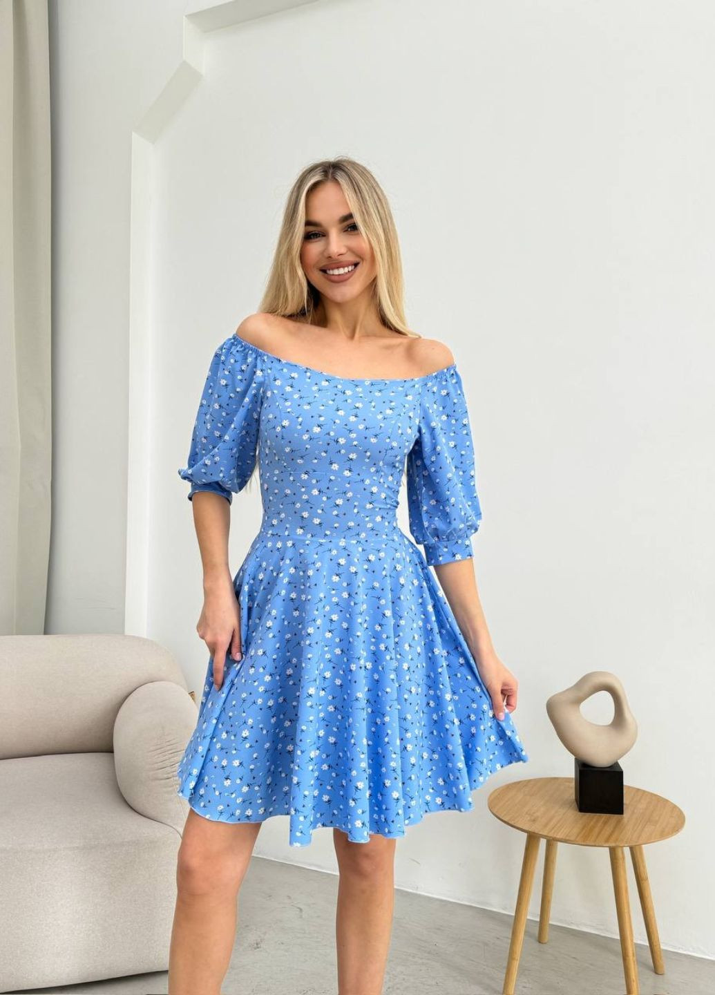 Голубое повседневный платье с рукавами-фонариками Allthings с цветочным принтом