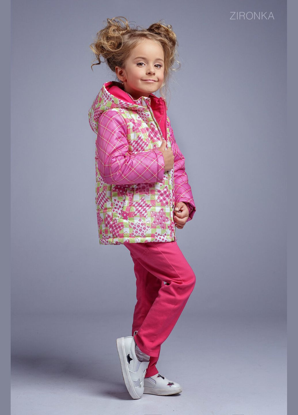 Рожева демісезонна демісезонна куртка для дівчинки Zironka