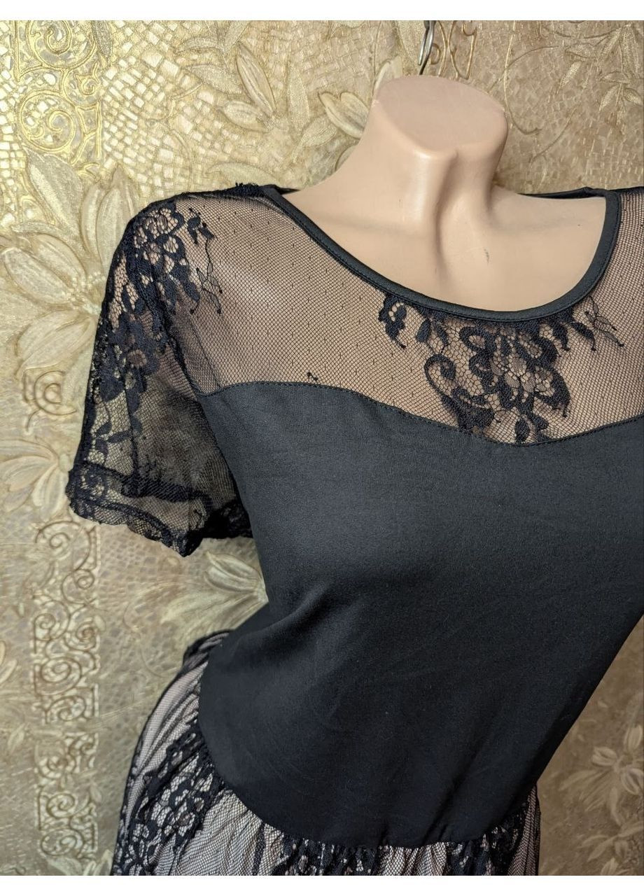 Комбинированное нежное платье с кружевом No Brand