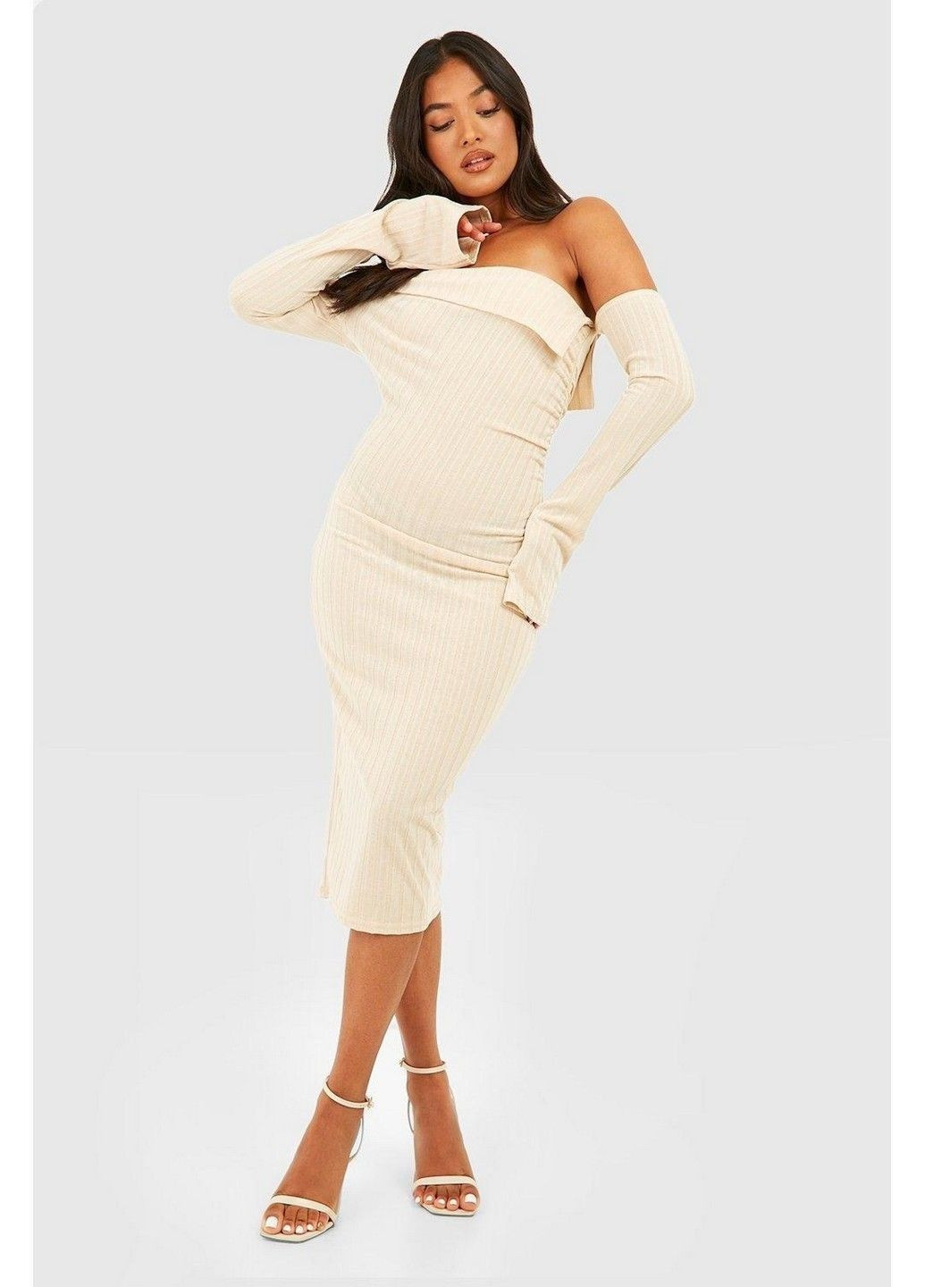 Бежевое кэжуал платье Boohoo однотонное