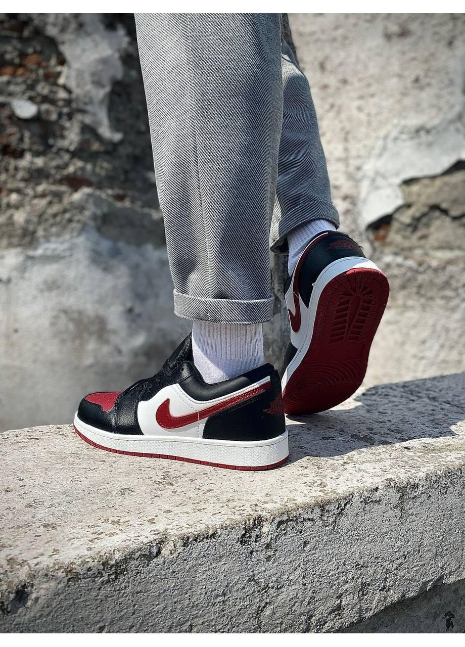 Черные демисезонные кроссовки мужские nike air jordan 1 retro low black burgundy найк аир джордан No Brand