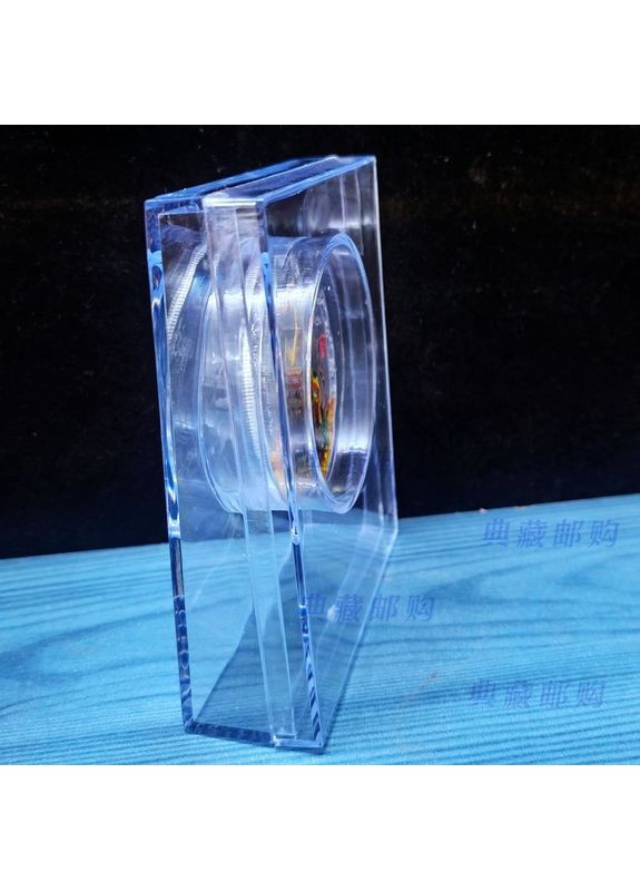 Сувенірна монета - медаль з символом 2025 року – Змією, у подарунковій упаковці для удачі, багатства та захисту від злих очей No Brand (306815485)