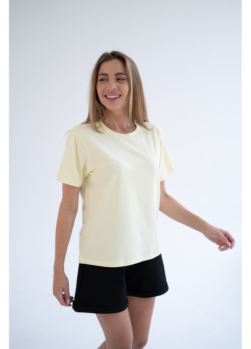 Желтая летняя женская хлопковая футболка базовая лимонная Teamv