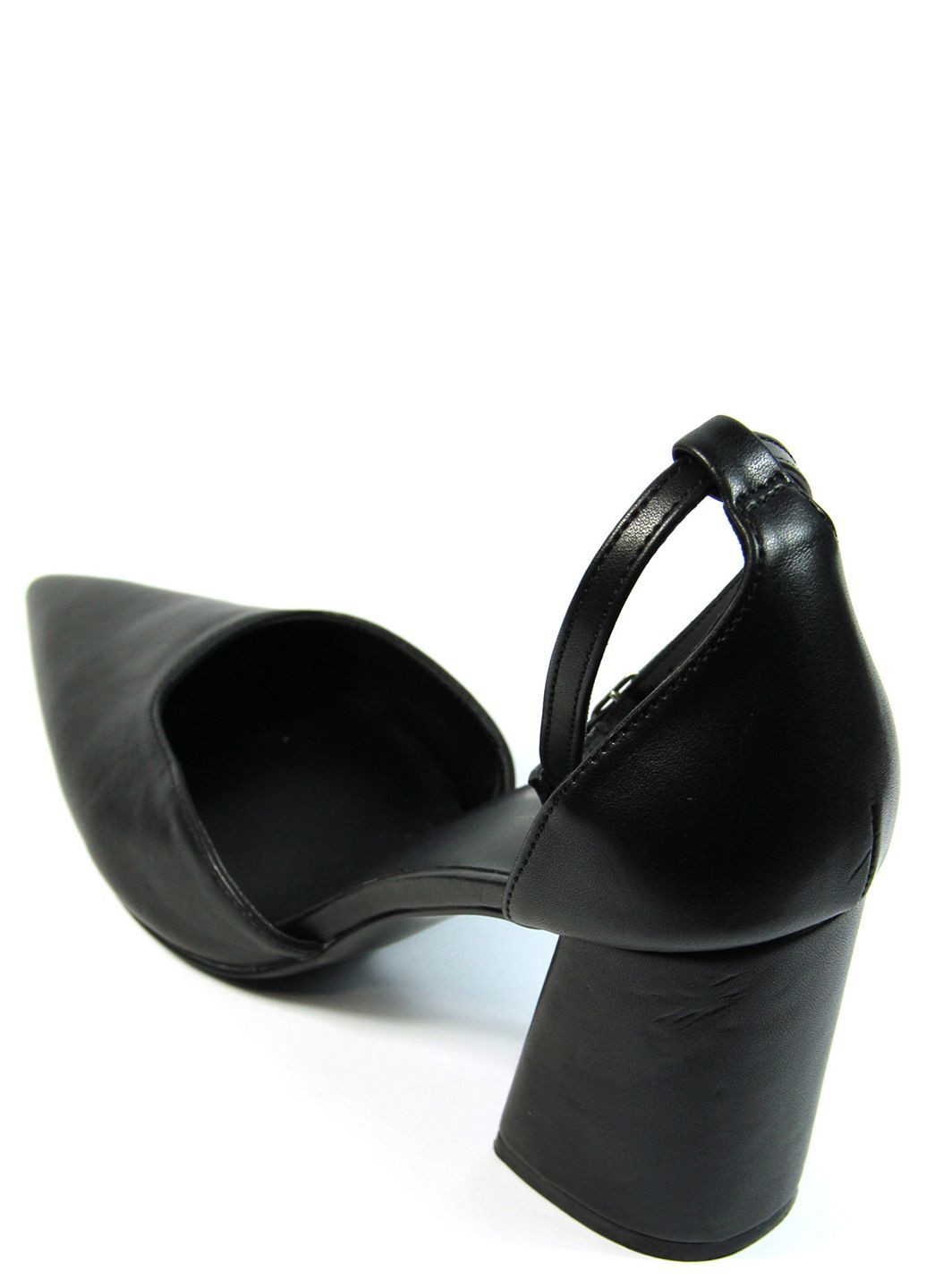 Черные женские босоножки Even&Odd с ремешком