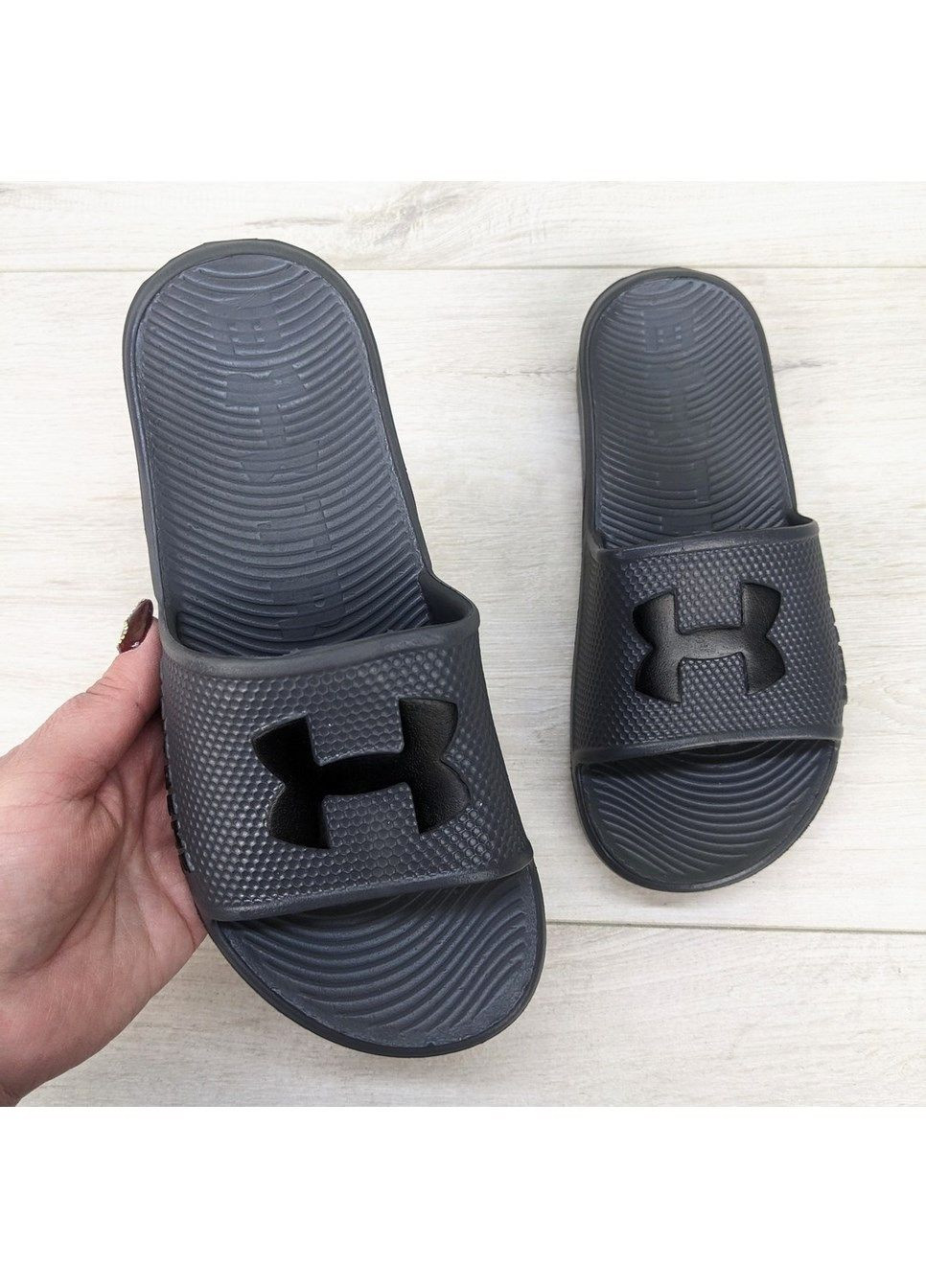 Темно-серые женские пляжные шлепанцы сланцы пенковые Gipanis