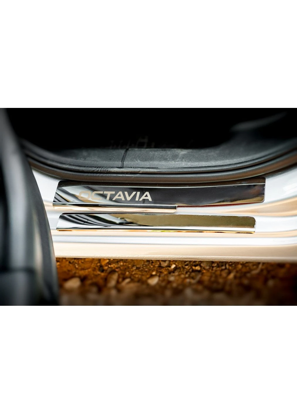 Накладки на пороги V1 (8 шт., нерж.) для Skoda III A7 2013-2019 рр CARMOS Octavia (388950215)