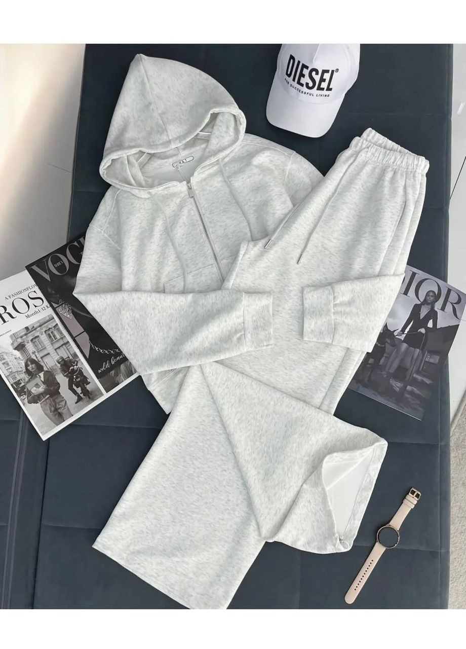 Жіночий костюм з худі та прямими штанами Україна (352267603)