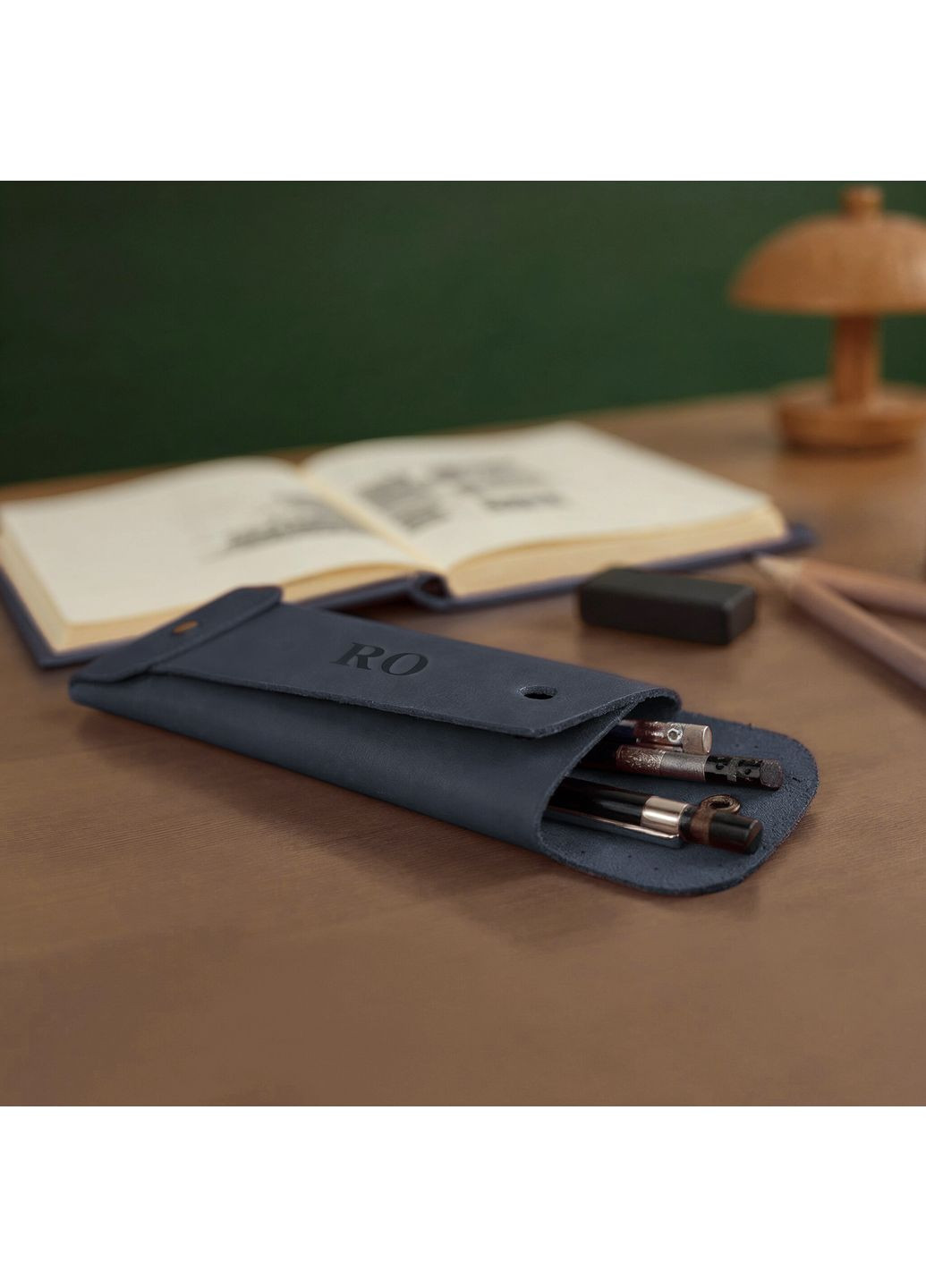 Кожаный пенал для карандашей, ручек и кистей с персонализацией No Brand (365039555)