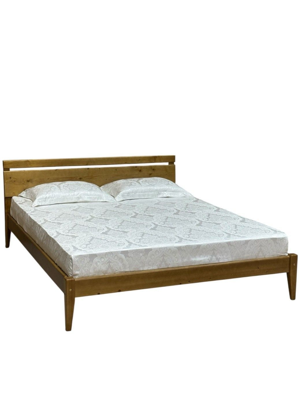 Двоспальне дерев'яне ліжко дуб карамель 200х200 Скіф Л-256 (369944573)