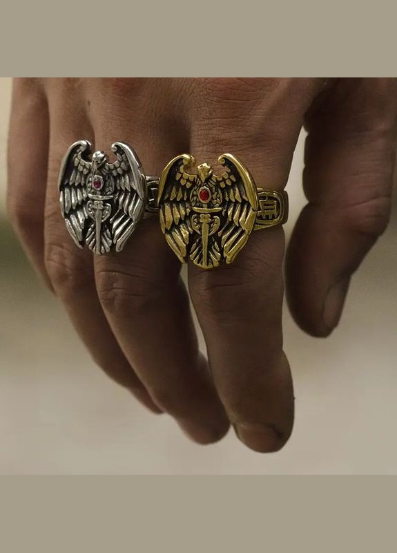 Мужское кольцо ястреб с мечом и красным камнем нержавеющая сталь 17 Liresmina Jewelry (328267757)