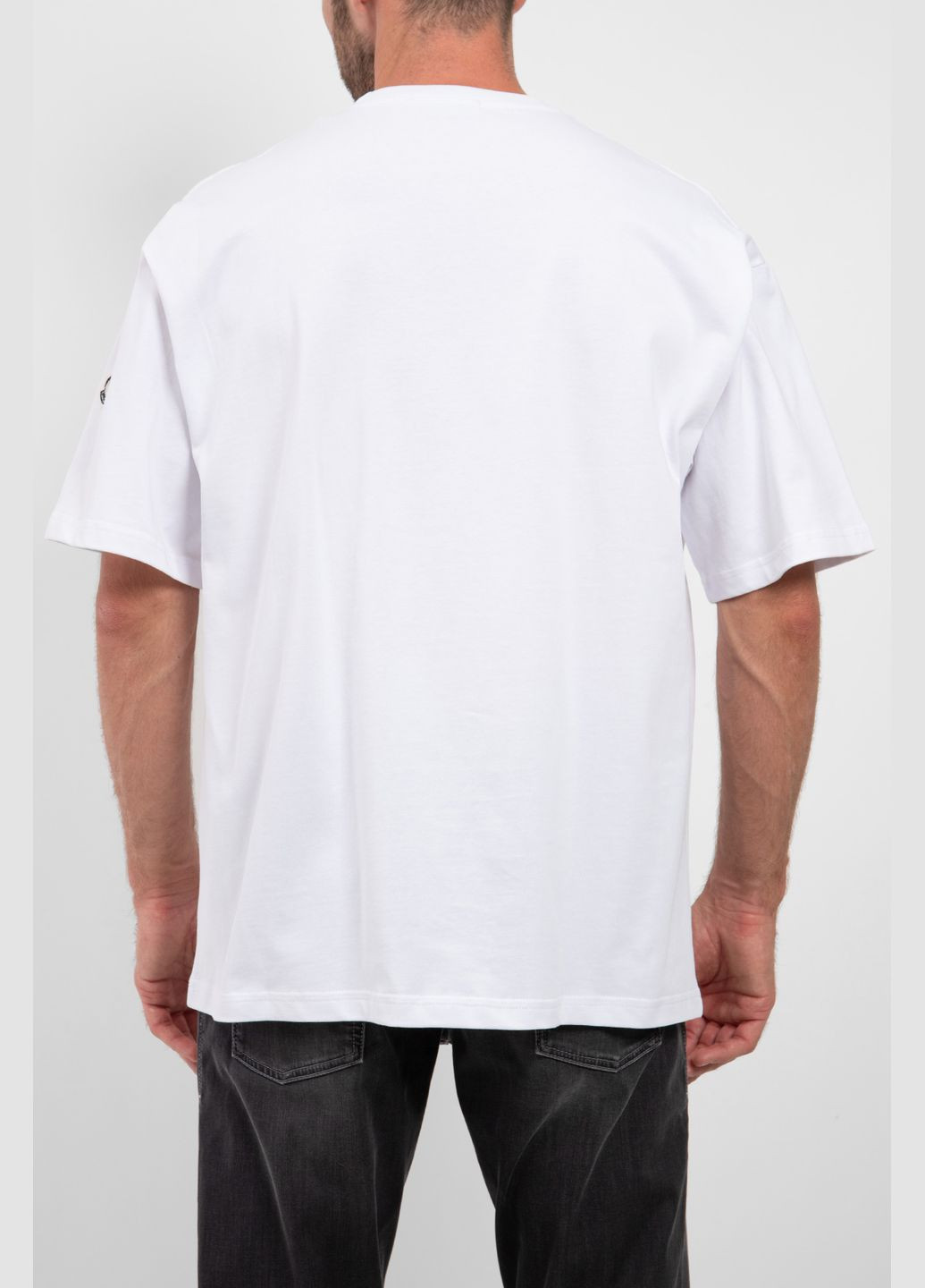 Белая футболка Moncler