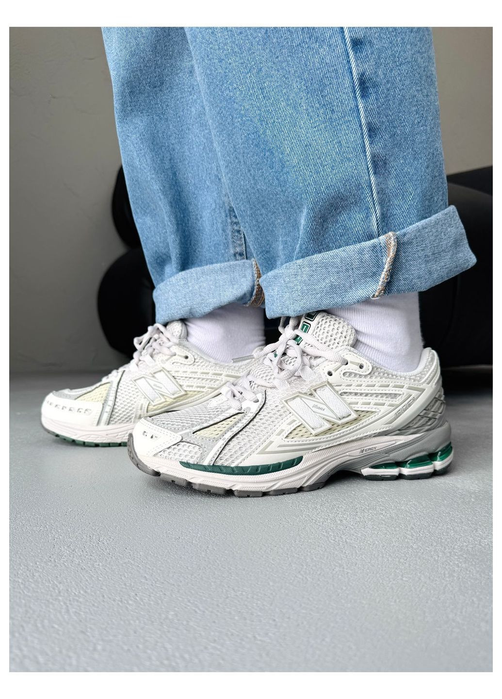 Серые кроссовки new balance No Brand 1906D Cream