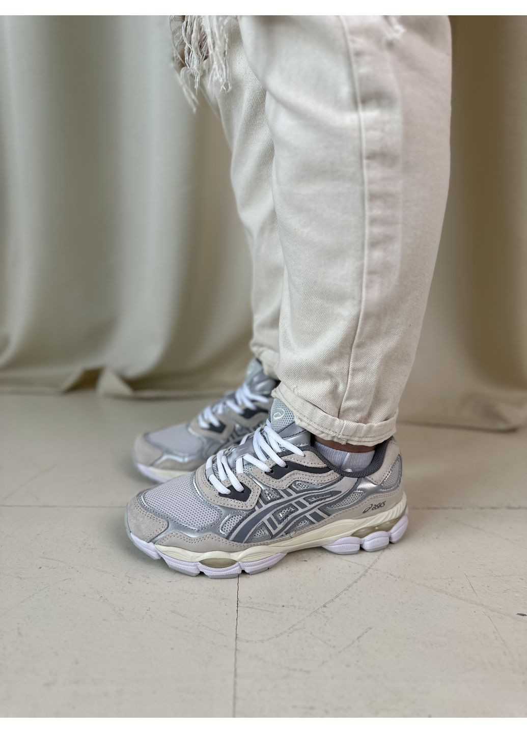 Сірі кросівки чоловічі asics gel nyc beige grey асікс гель нюк сірі демісезон No Brand