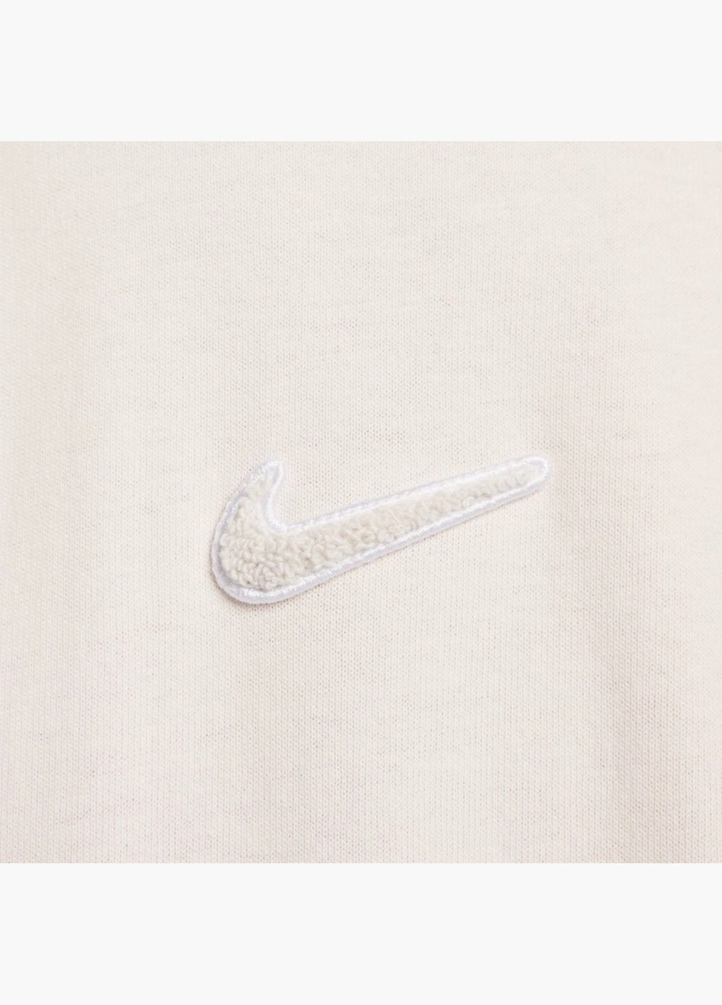 Бежевая мужская футболка m nsw tee prem essntl open beige fv7726-030 Nike