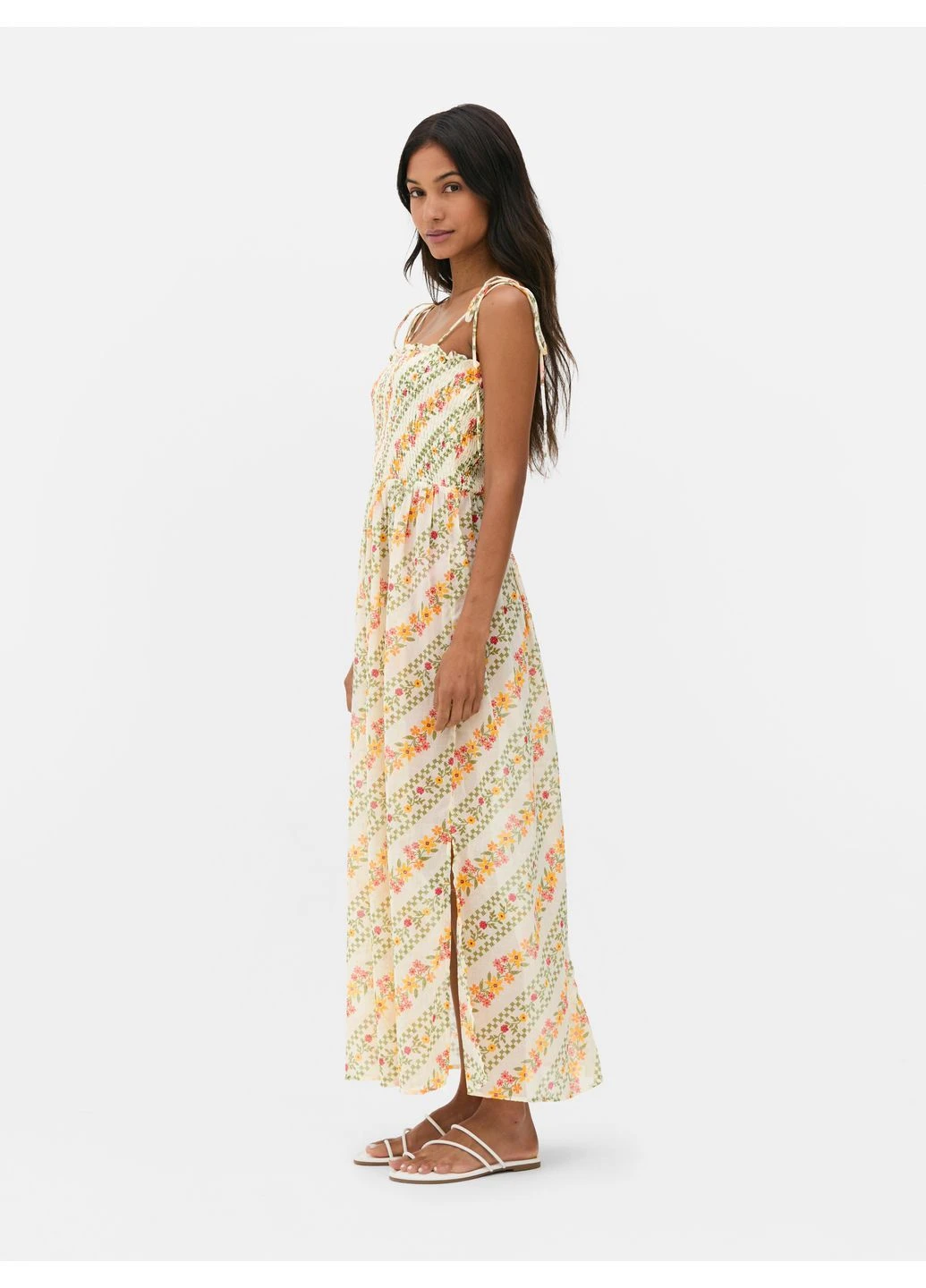 Молочное платье лето,молочный в узоры, Primark