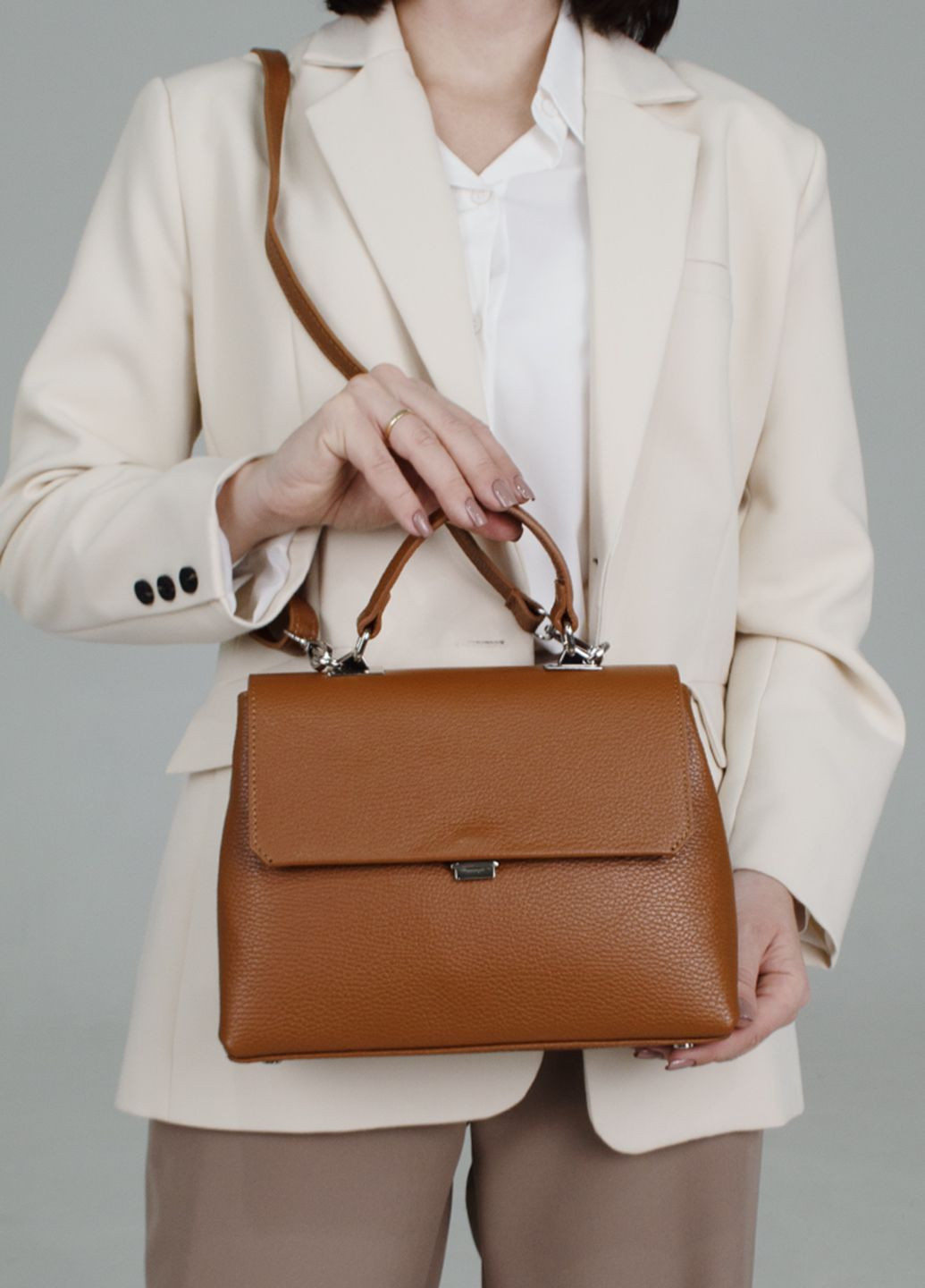 Сумка женская кожаная с клапаном 03730 темно-рыжая Virginia Conti (303403550)