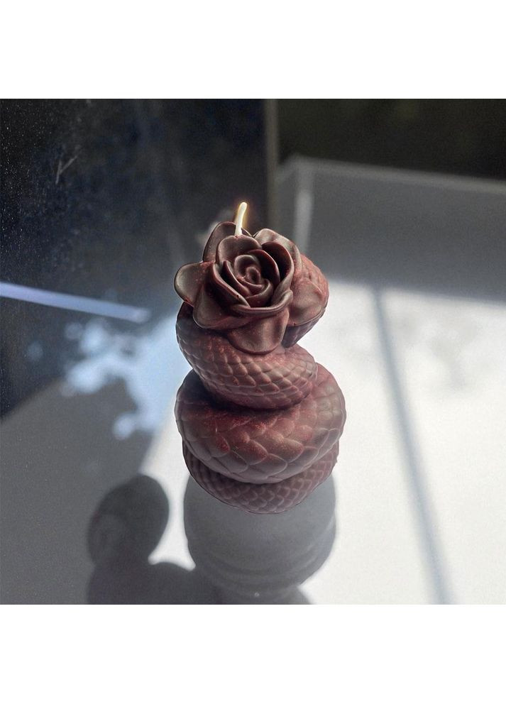 Свічка у вигляді змії та троянди в подарунковій коробці, колір бордовий (TA0172_1) No Brand (367953928)