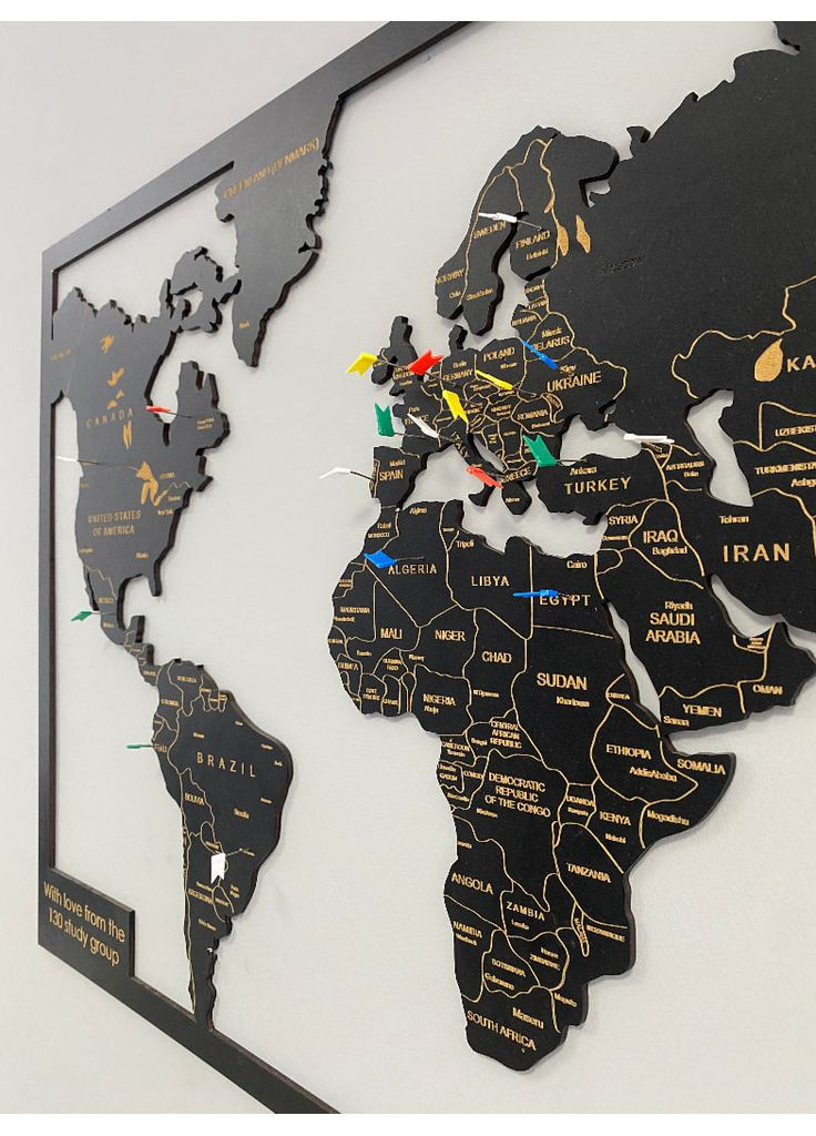 Дерев'яне панно декор для кімнати, вітальні, офісу «Карта в рамці з гравіюванням Framed map» 130х79 см Decart (360613063)