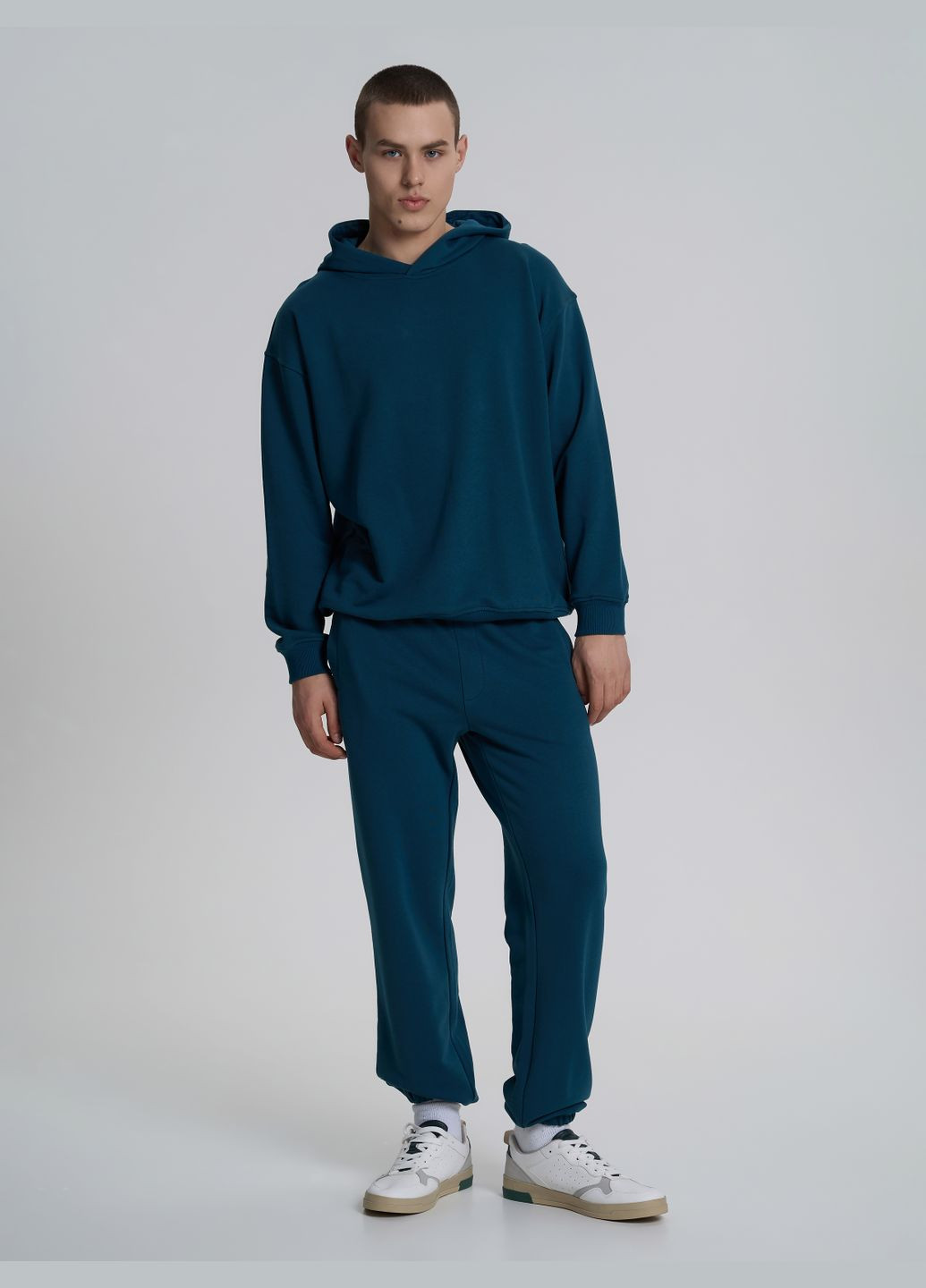 Худи мужской без кармана светло-бежевого цвета ТМ РОЗА Роза (325695822)