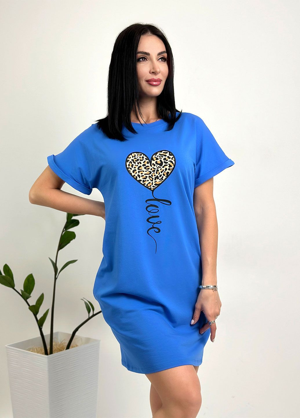 Блакитна жіноча сукня з малюнком сукня-футболка Fashion Girl з малюнком