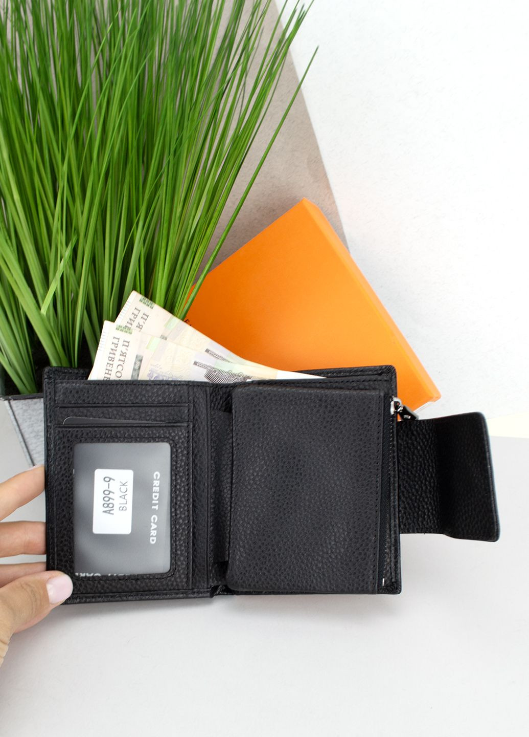 Жіночий шкіряний гаманець маленький Senior A899-9 чорний на магніті Sezfert (301202039)