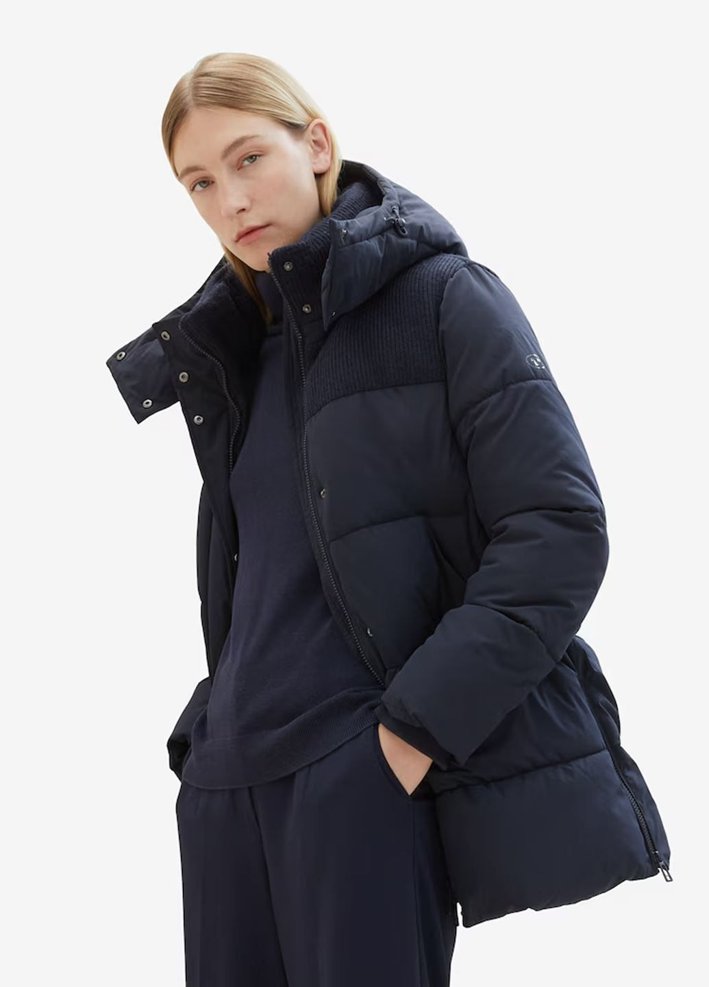 Темно-синя зимня жіноча куртка Tom Tailor