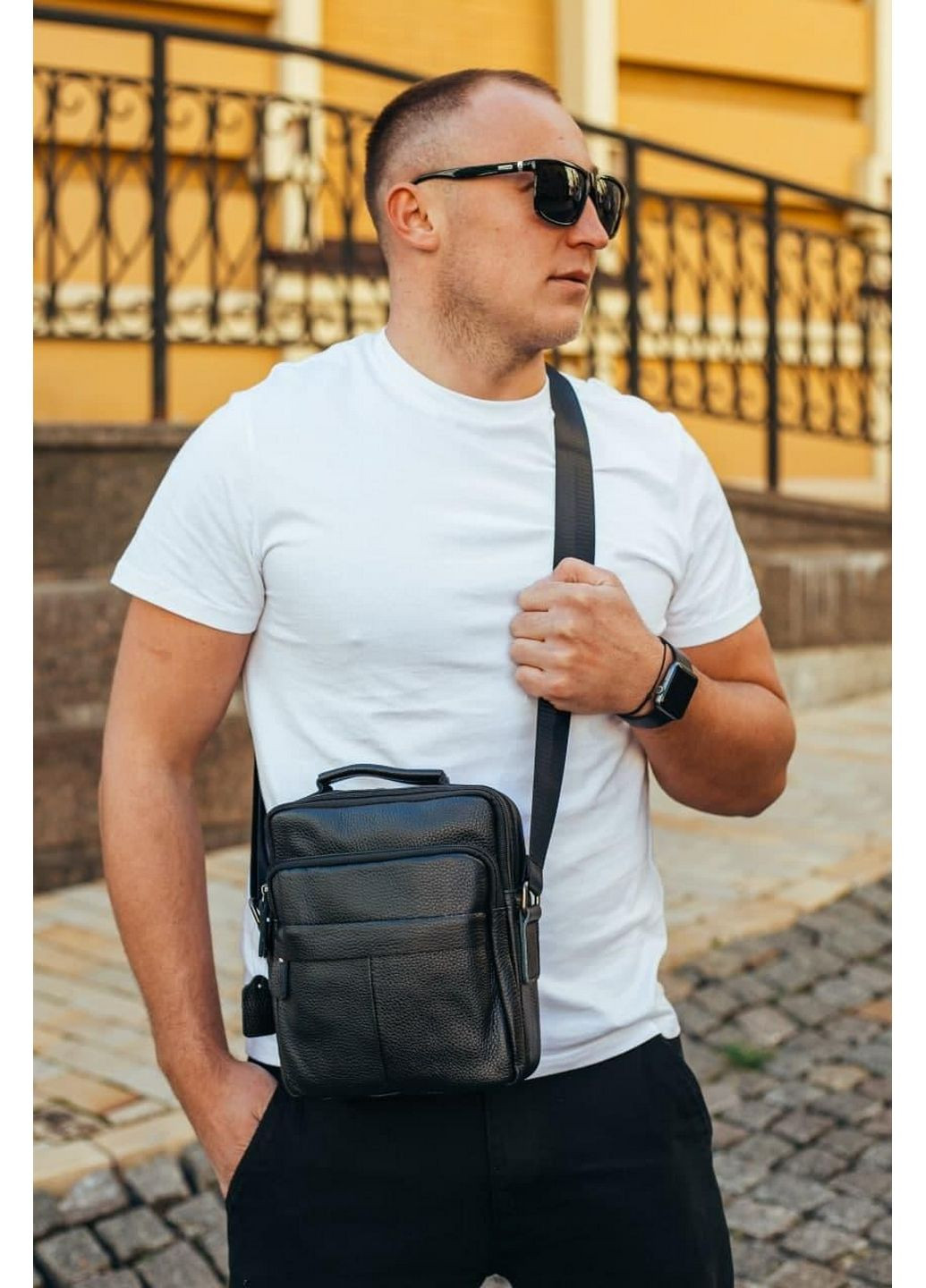 Чоловіча шкіряна сумка 24х6х22 см Bexhill (315868862)