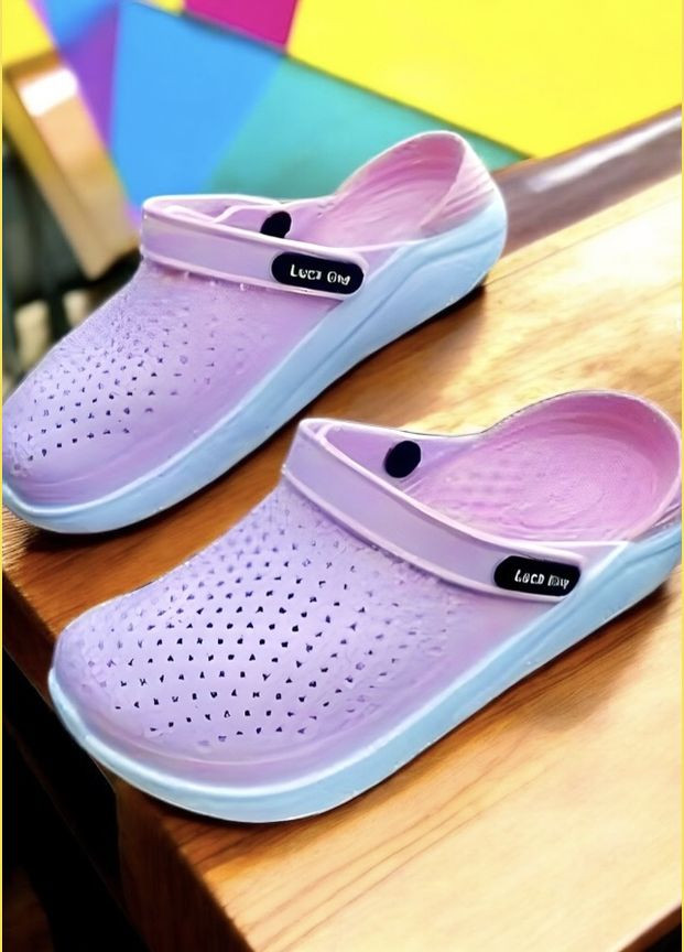 Кроксы женские No Brand Рожевий (331769423)