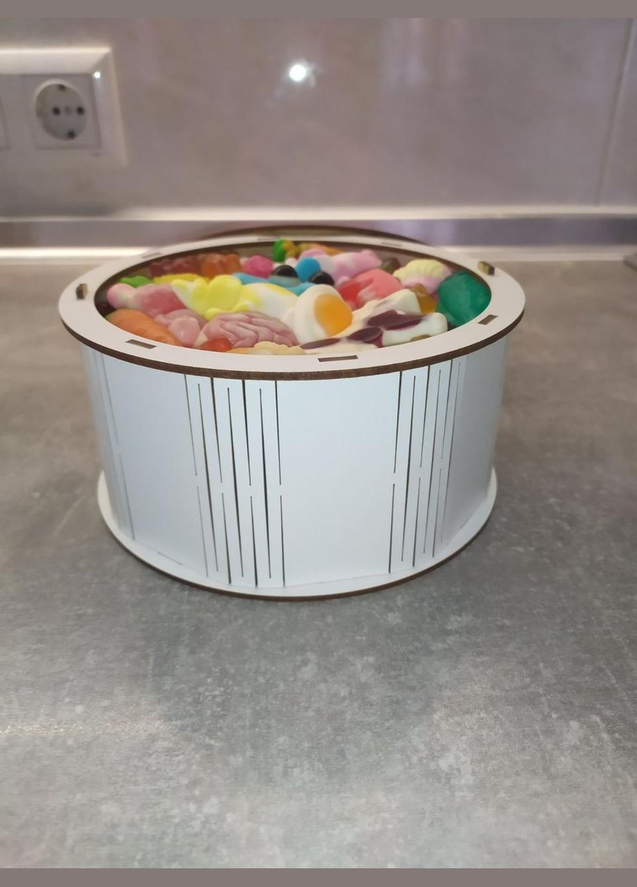 Подарунок подрузі дівчині доньці на 8 Березня День народження з желейками Kinder (330822995)