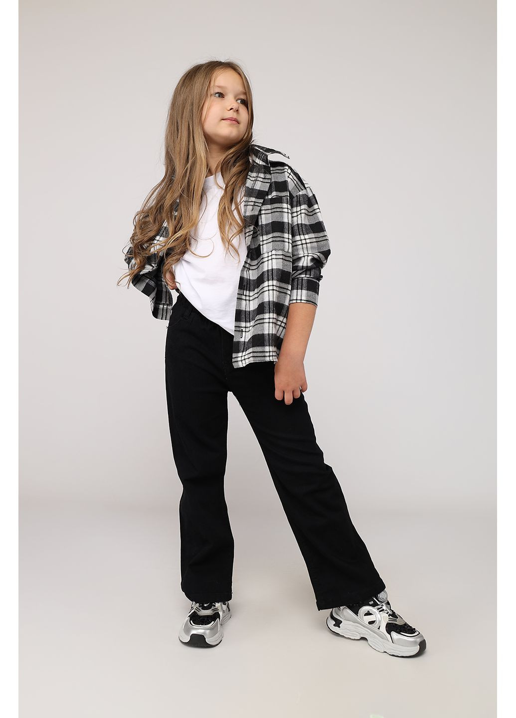 Черные демисезонные джинсы straight для девочки цвет черный цб-00278814 Eleysa