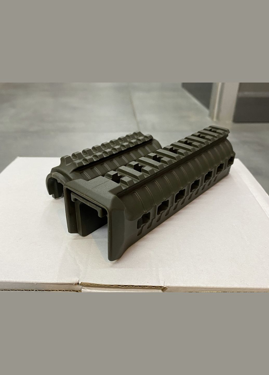 Струйка на АК 47/74 TACTICAL (DLG-099-green) полимерная, цвет Олива, 2 планки picatinny с креплением M-LOK DLG Tactical (362602385)