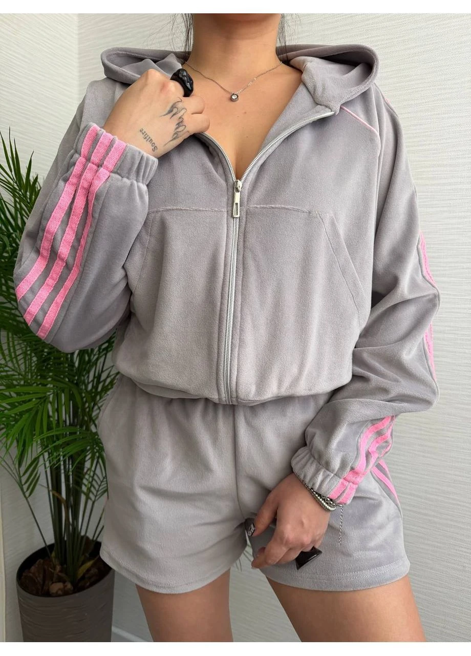 Женский велюровый костюм с шортами Osoblyva (387564798)