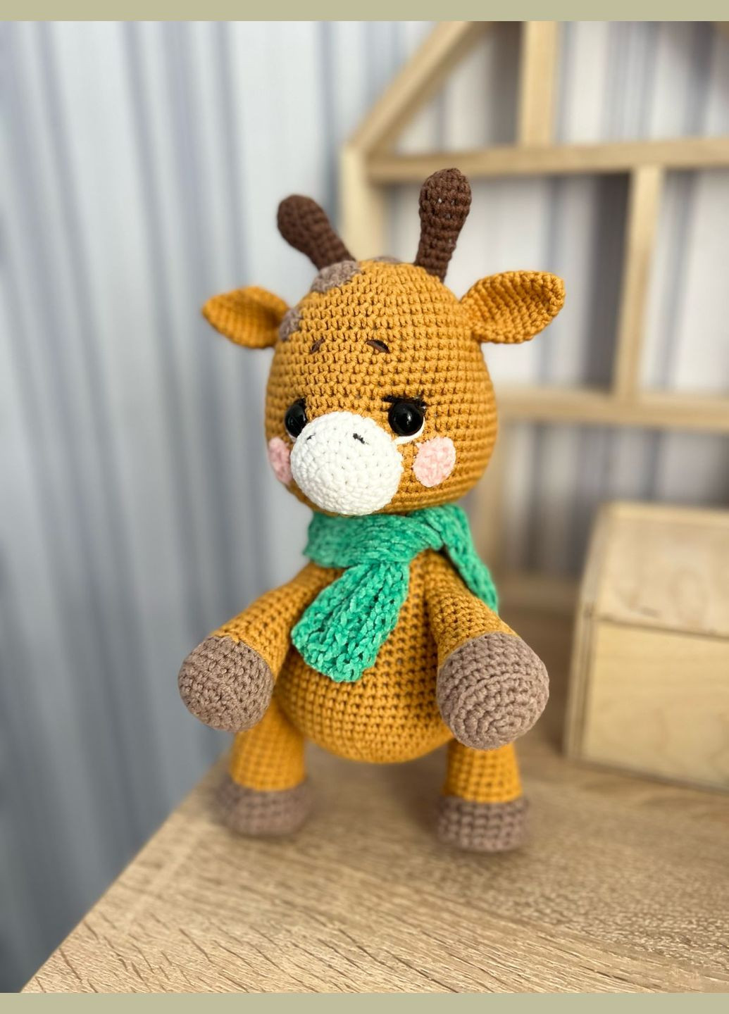 Жираф в'язаний 25см, м'яка іграшка ручної роботи. Handmade (322528096)