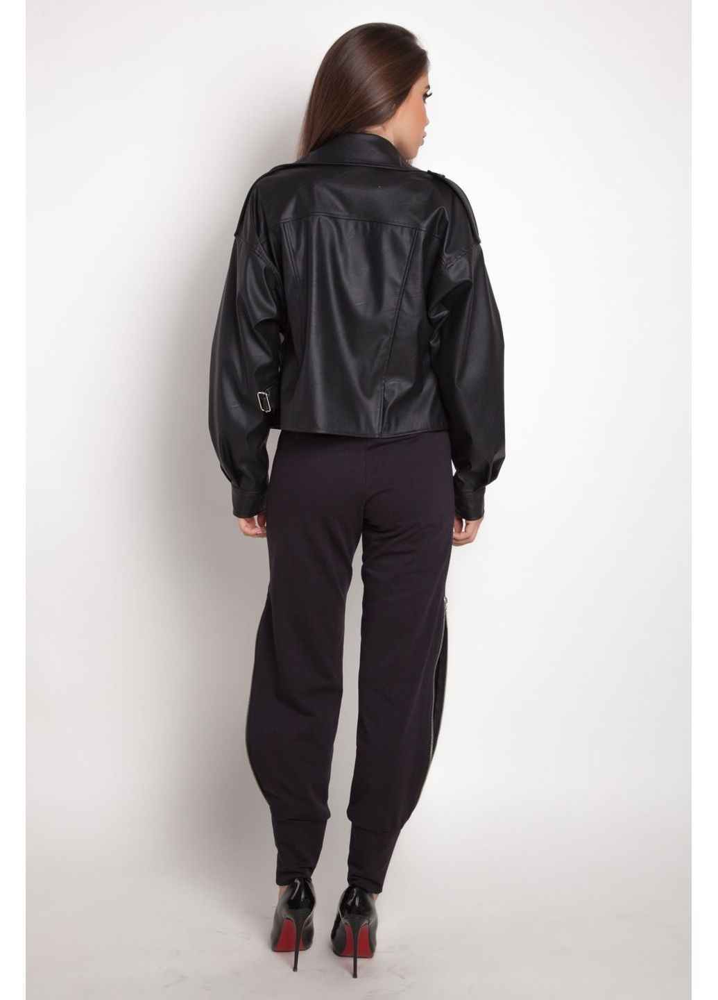 Черная демисезонная куртка-косуха, цвет черный Tales