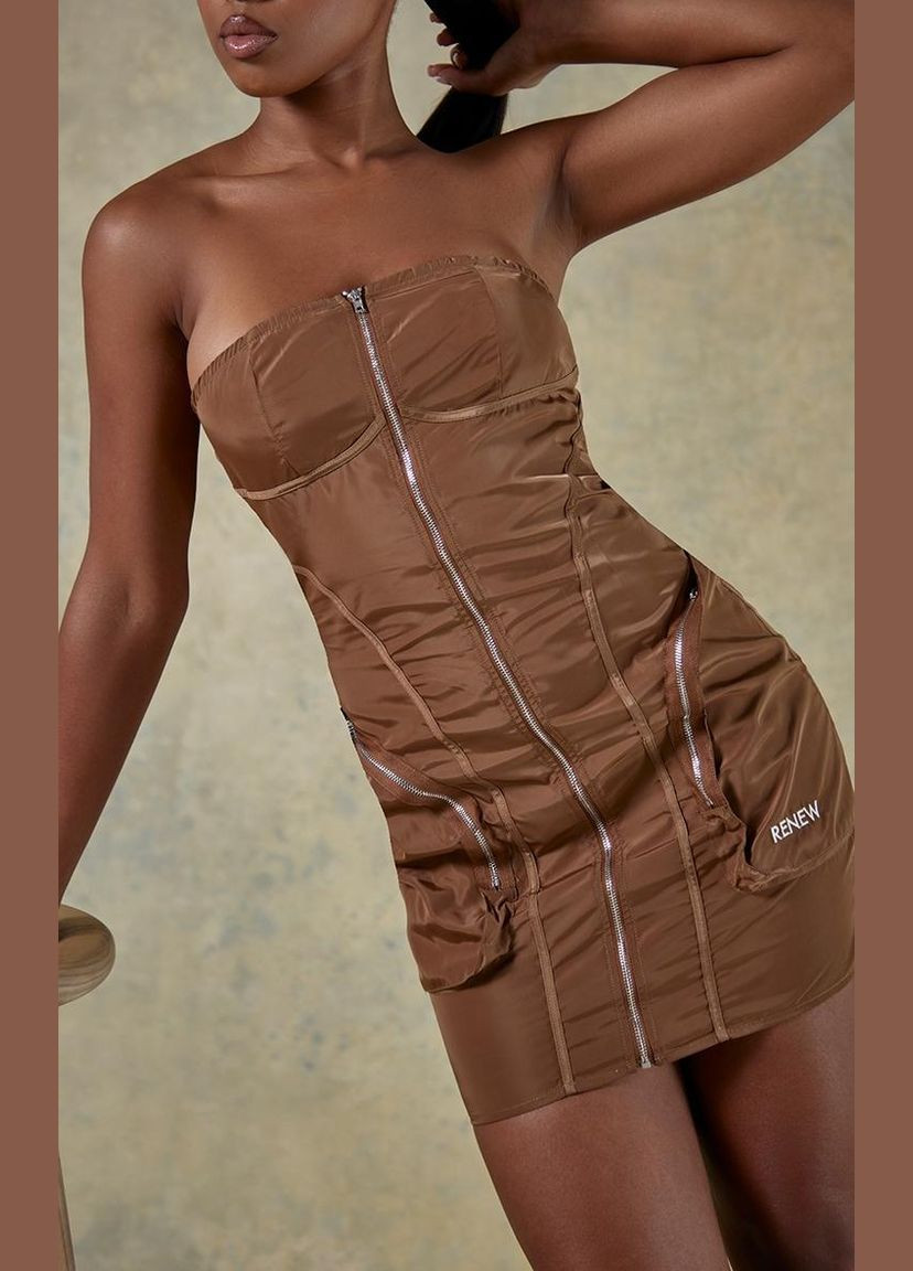 Коричнева сукня PrettyLittleThing