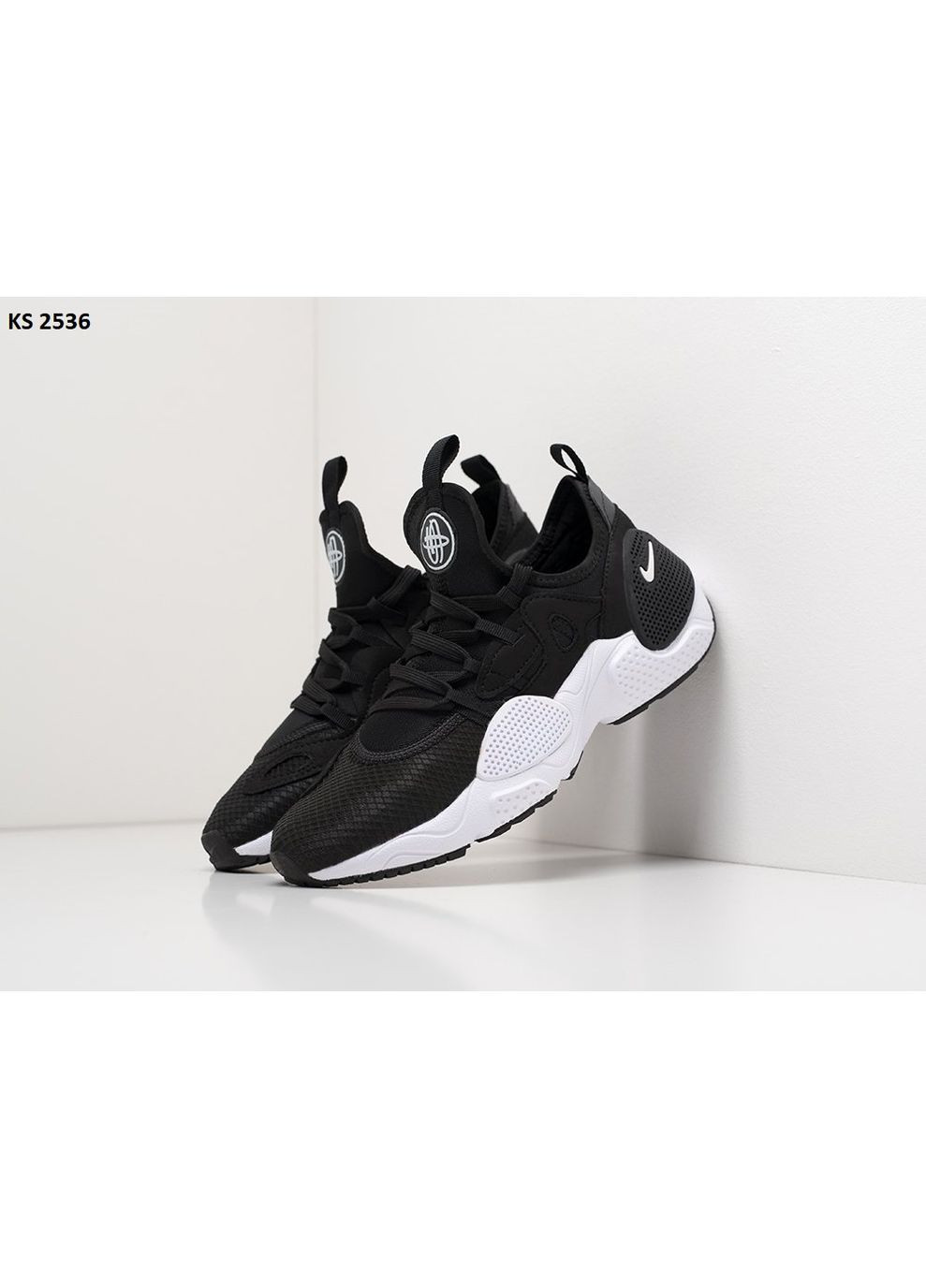 Черные демисезонные кроссовки мужские nike huarache e.d.g.e. black white найк хуарачи No Brand