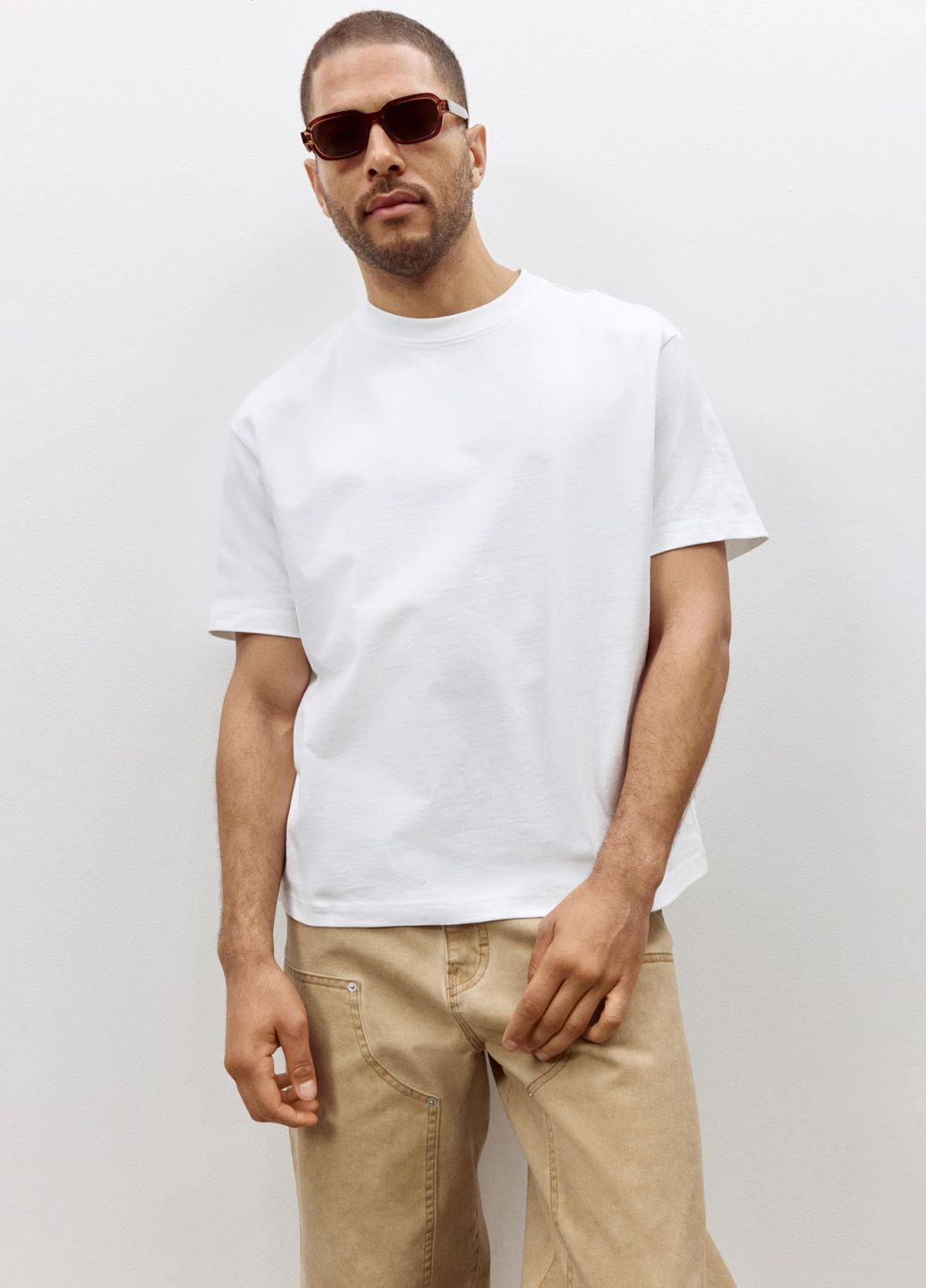 Біла футболка вільного крою Only & Sons