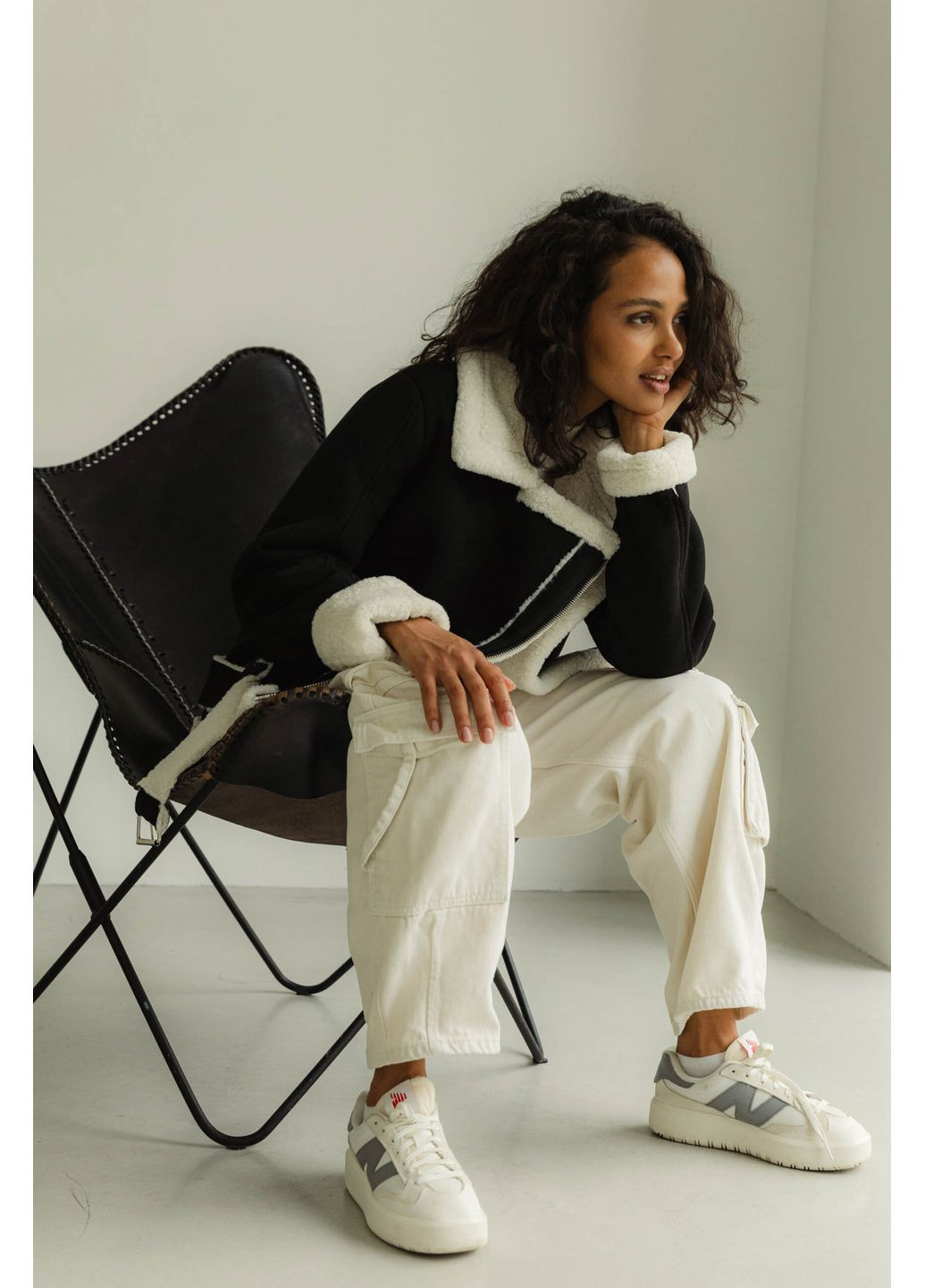 Черная демисезонная косуха-авиатор 2090.5498 Seventeen