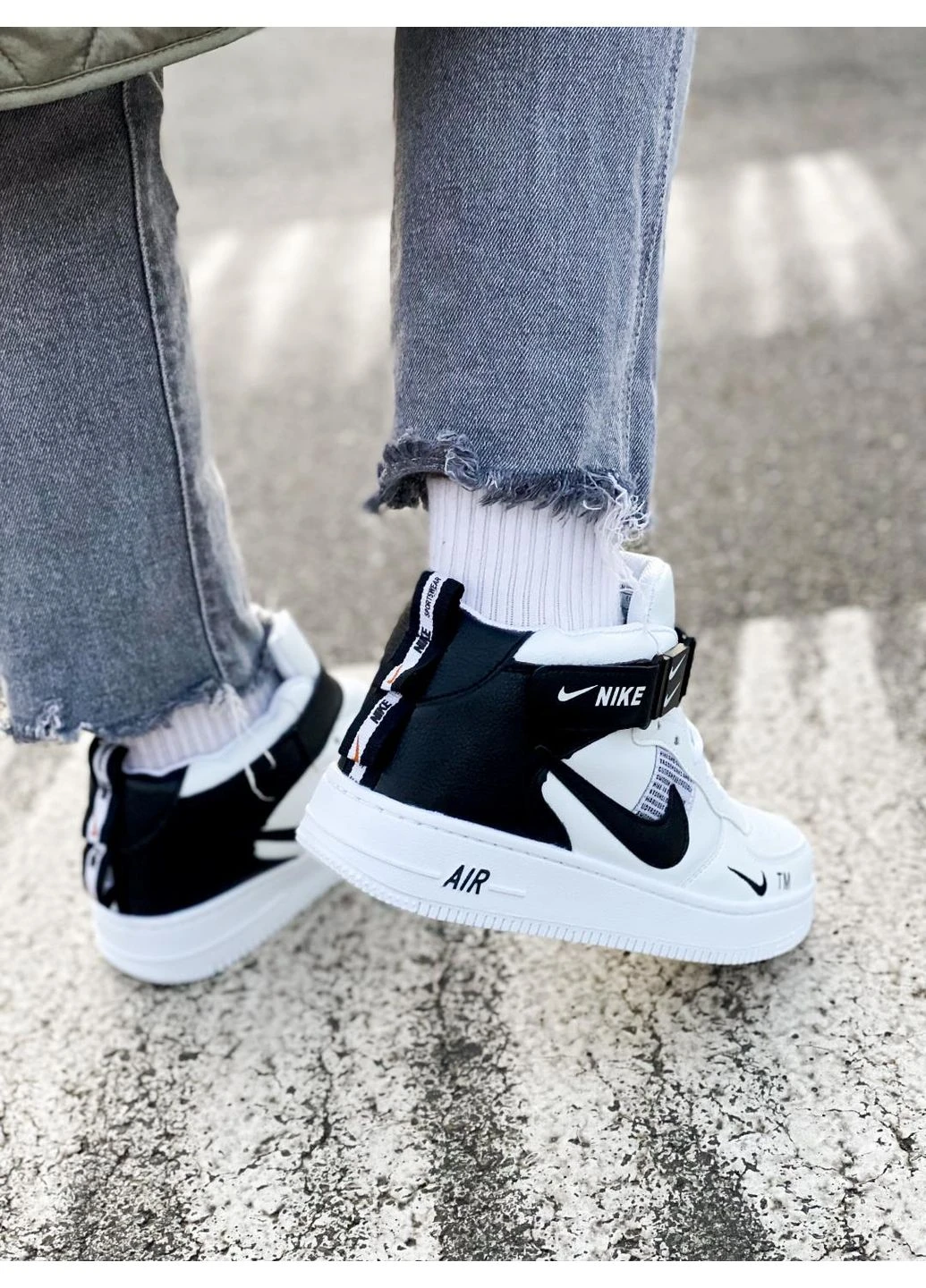 Білі кросівки чоловічі nike air force 1 high black white tm найк аір форс 1 білі демісезон No Brand