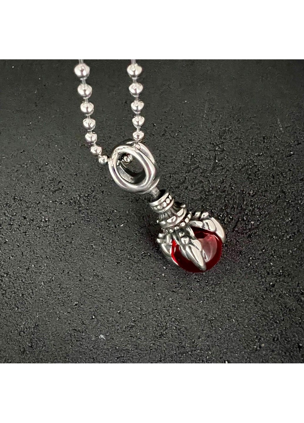Готичний панк кулон з червоною кульою з медичної сталі PS-091 No Brand (299340118)