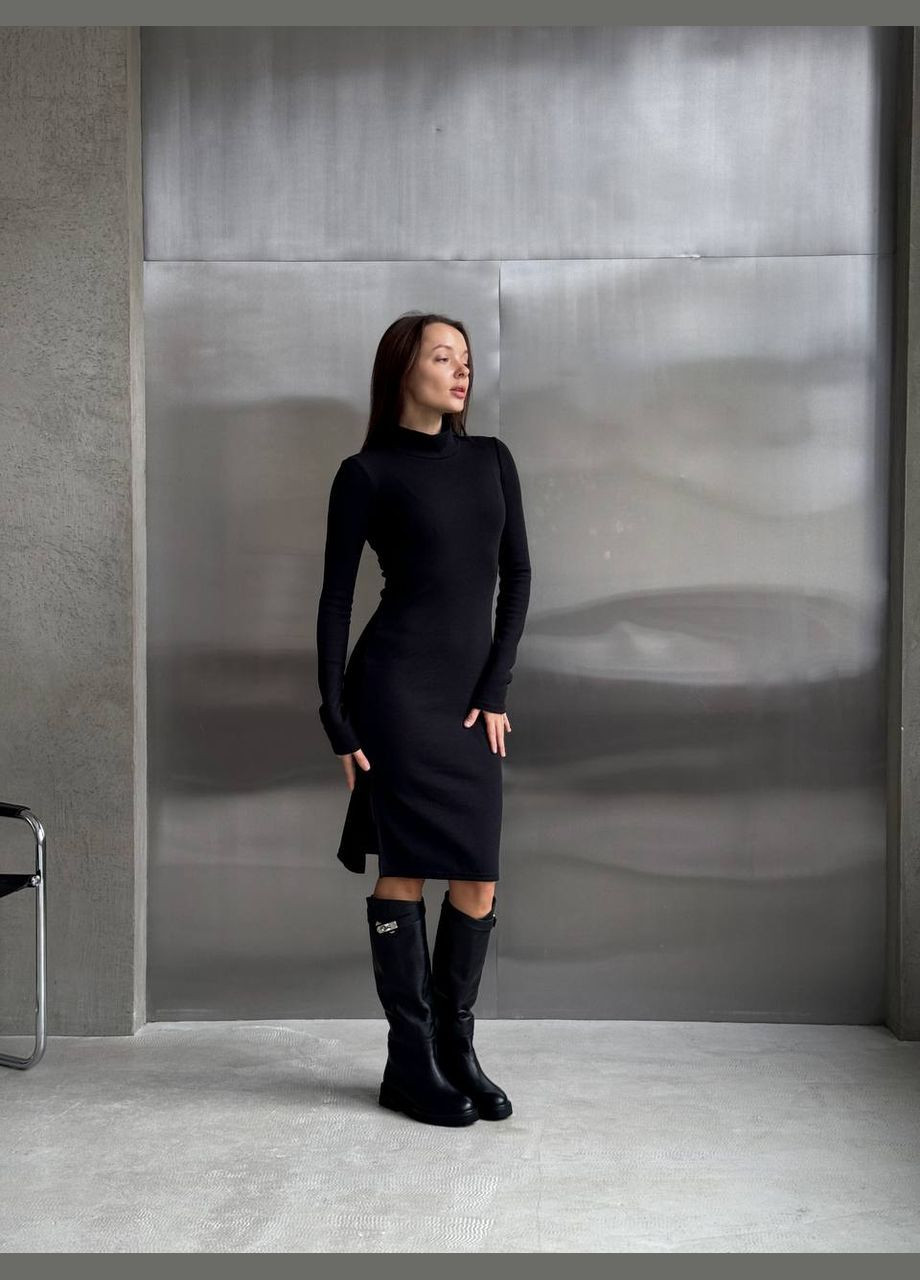 Черное платье AV BRAND однотонное