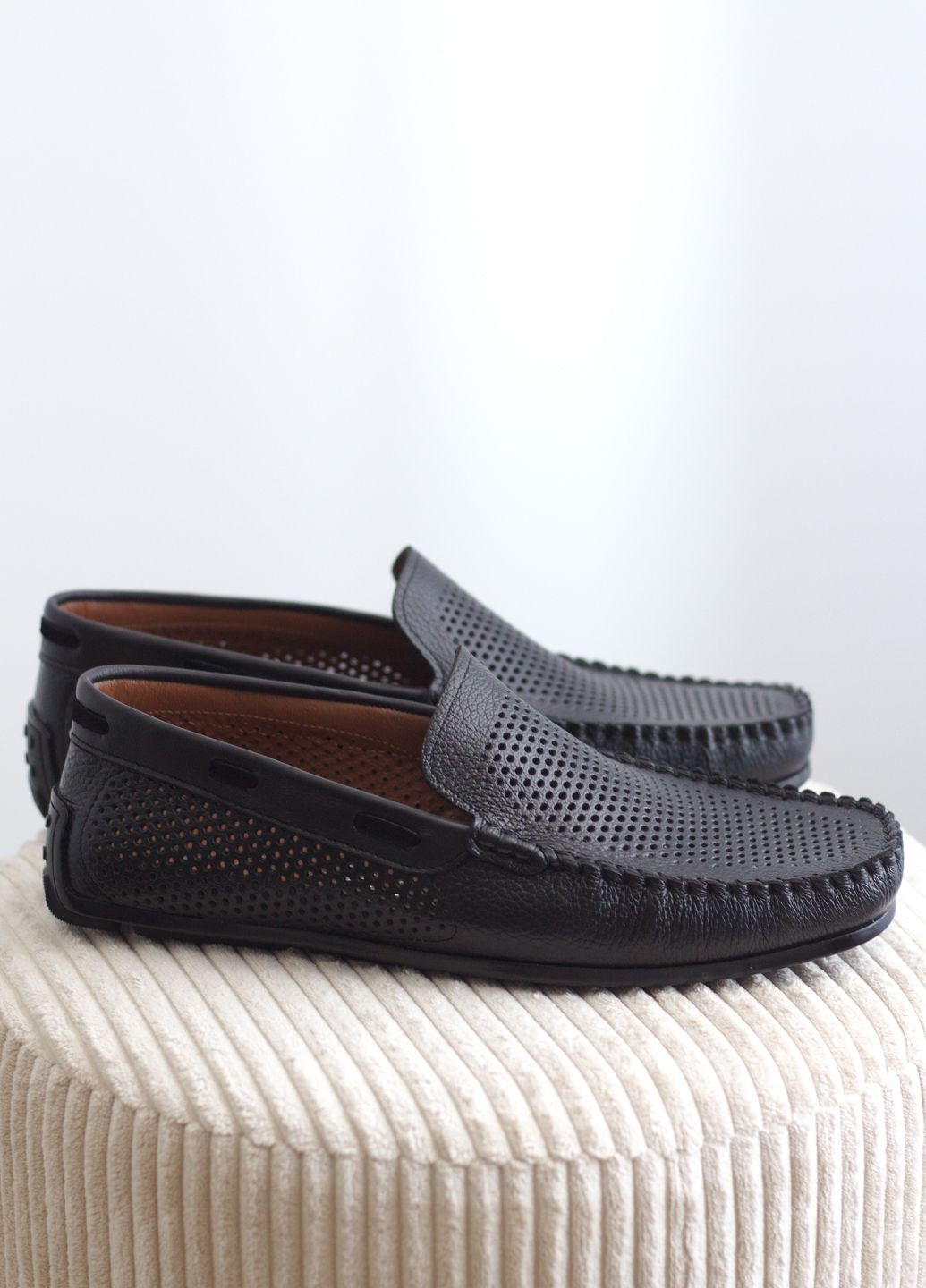 Черные мокасины мужские из натуральной толстой кожи Zlett