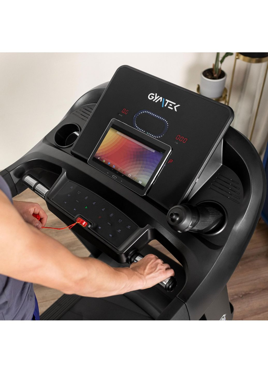 Бігова доріжка XT900 Gymtek (365718020)