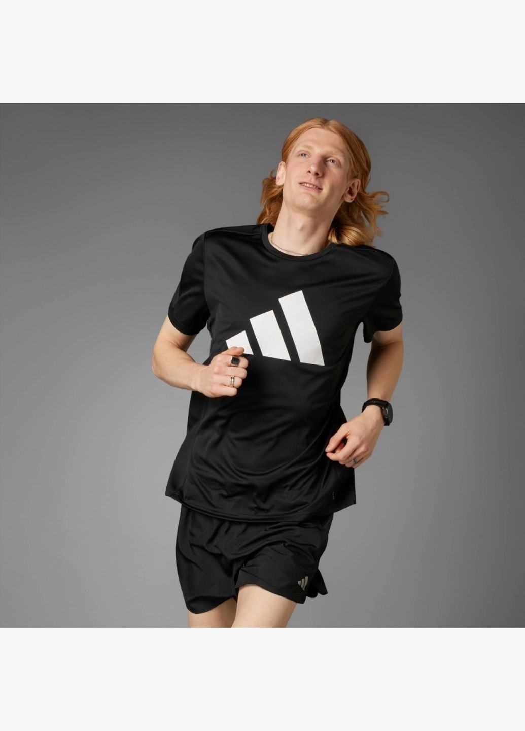 Чорна футболка чоловіча run it black il7235 adidas