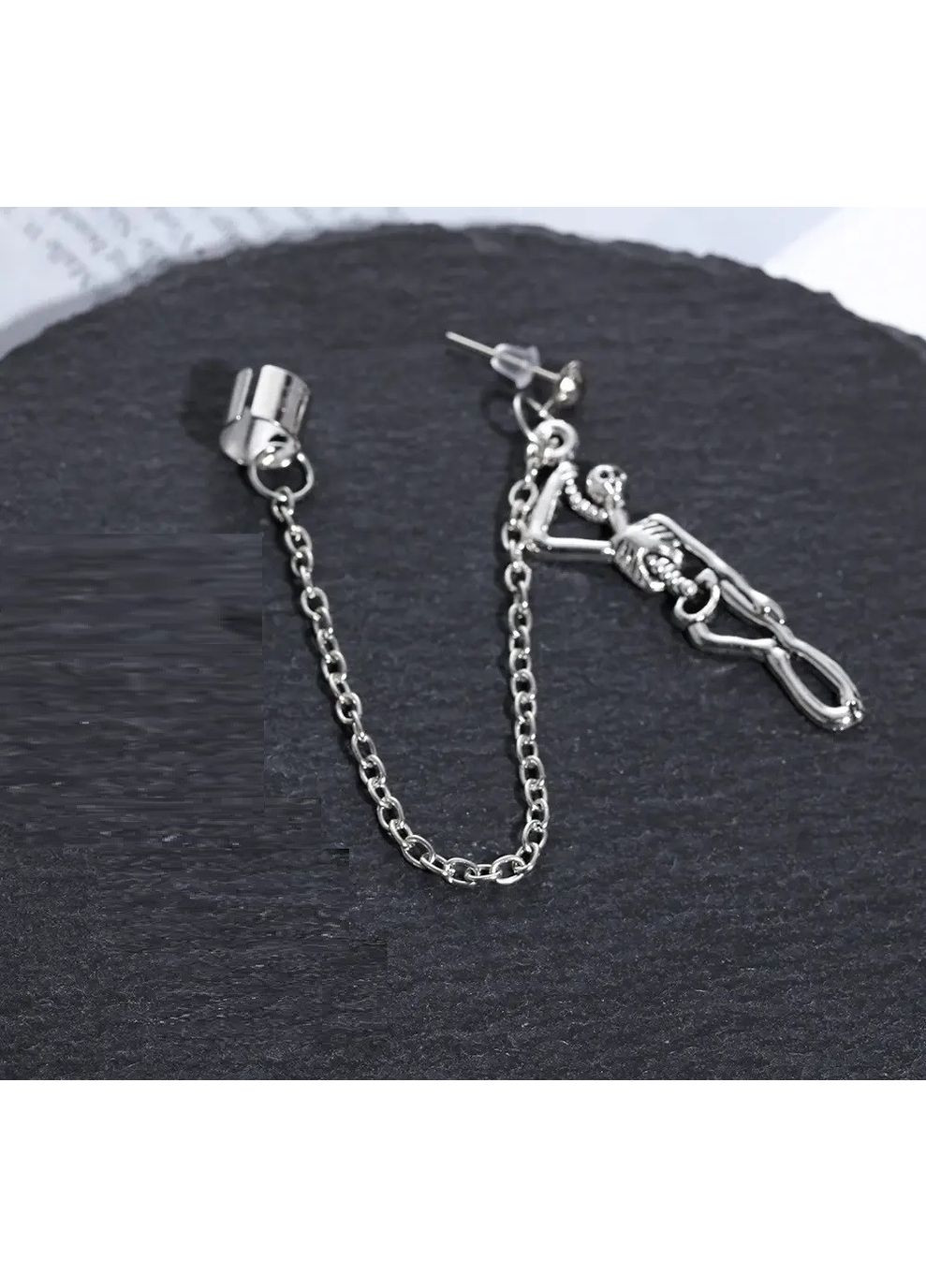 Каф на ухо со скелетом Череп из стали серьга скелет No Brand (347317617)