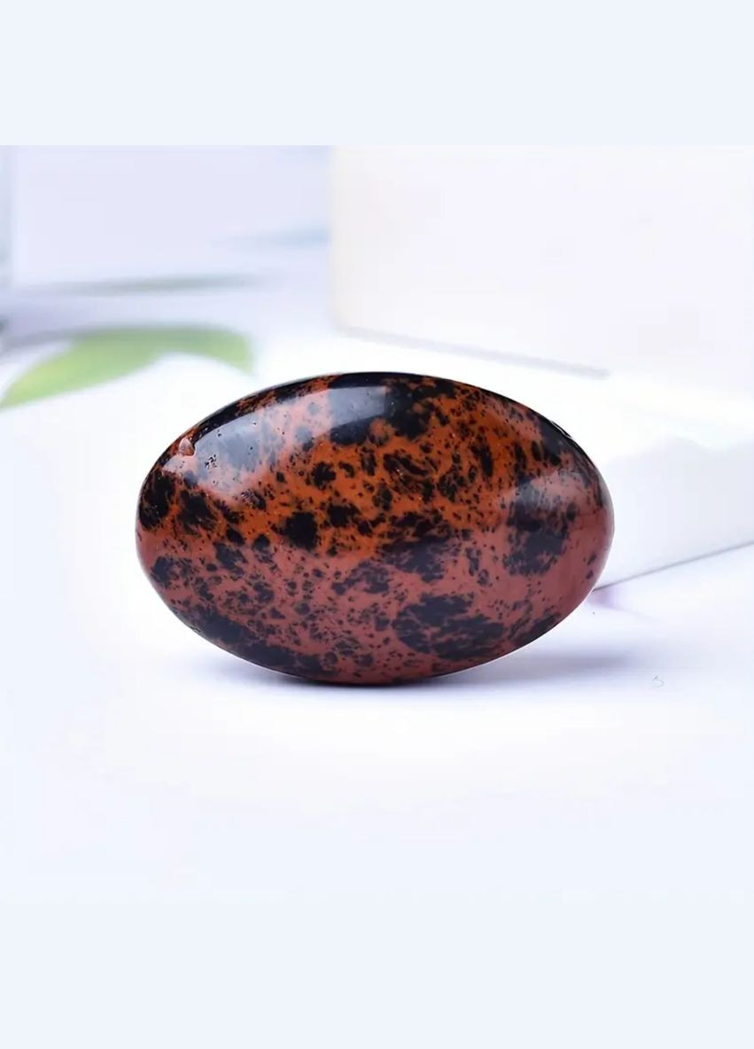 Крупный обработанный камень Красного обсидиана 1 шт, размер 50-52 мм No Brand (311600084)