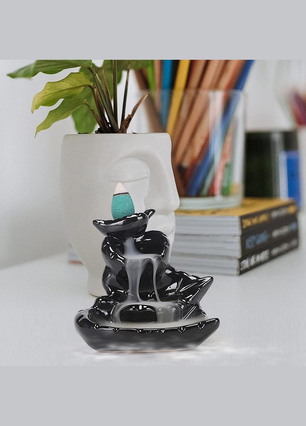 Керамічна підставка для пахощів Leaf + 5 арома-конусів "мікс" No Brand (298573632)