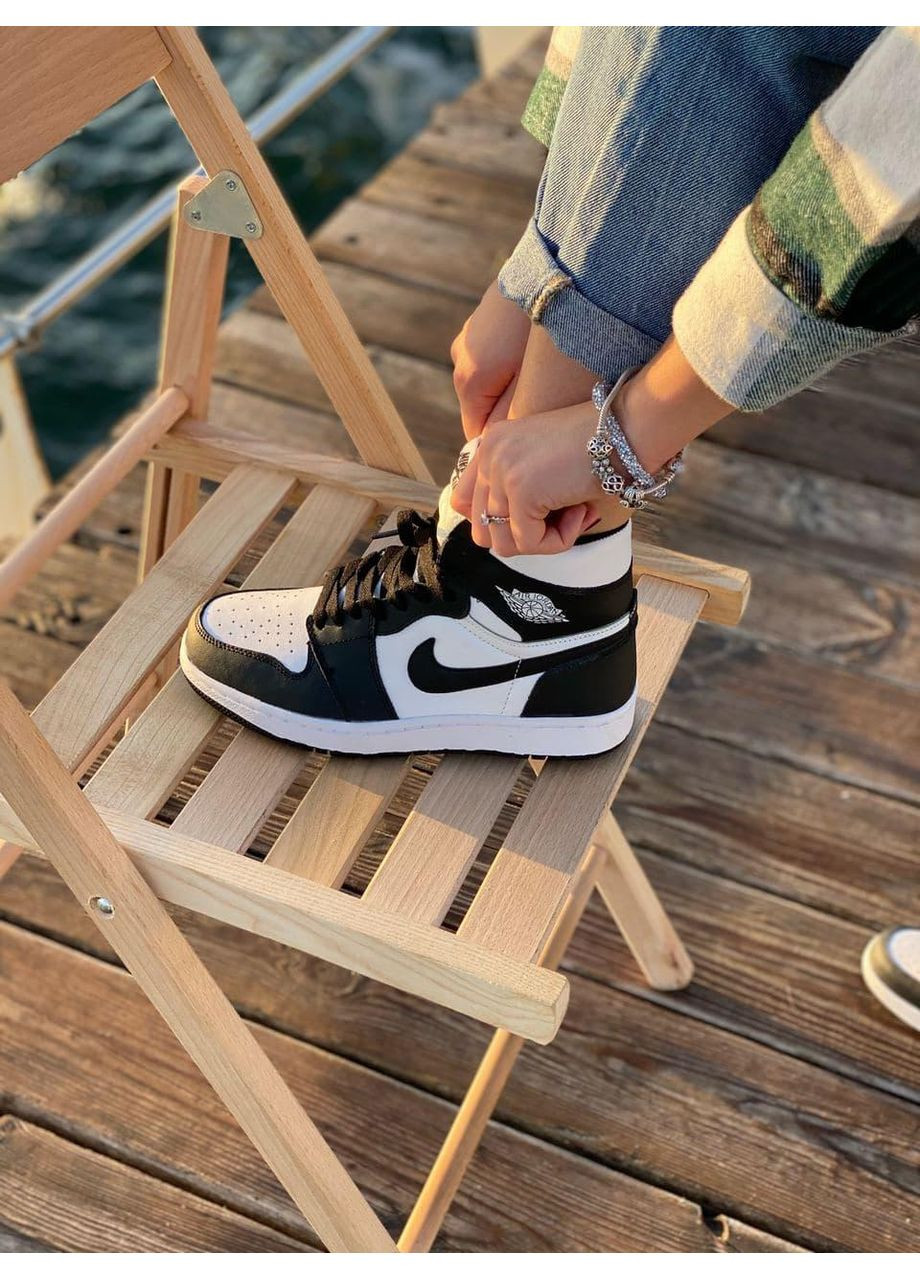 Чорні Осінні кросівки чоловічі nike air jordan 1 retro high black white 1 найк аір джордан No Brand