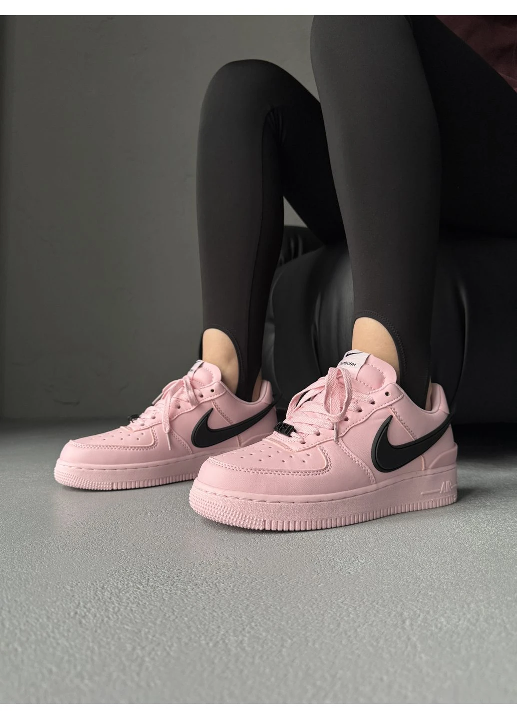 Кросівки жіночі і чоловічі Nike Air Force 1 Low x AMBUSH Hyper Pink | Найк Аір Форс 1 Амбуш рожеві демісезони (375415255)