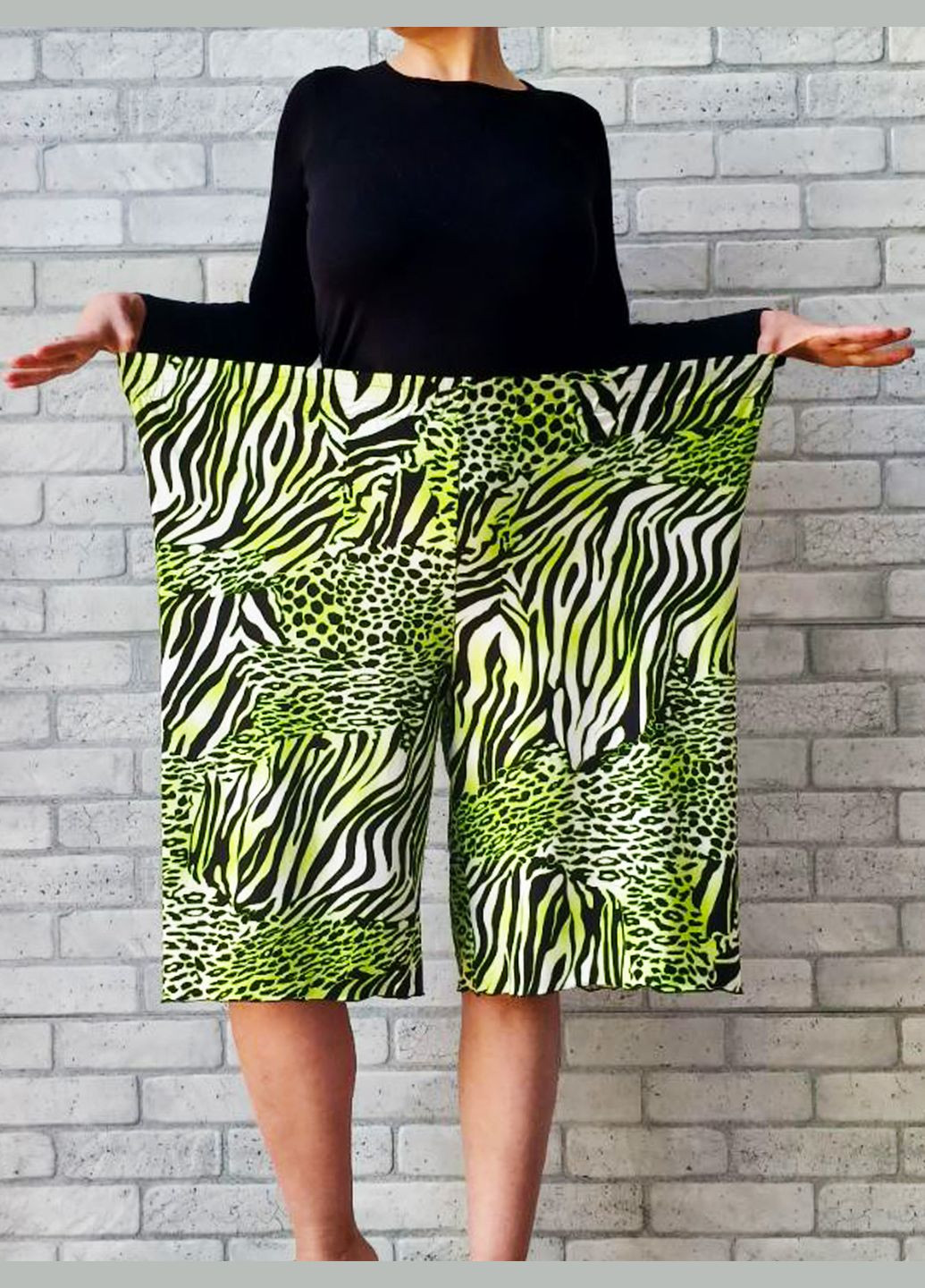 Трикотажні жіночі літні шорти без кишень батал No Brand (335426602)